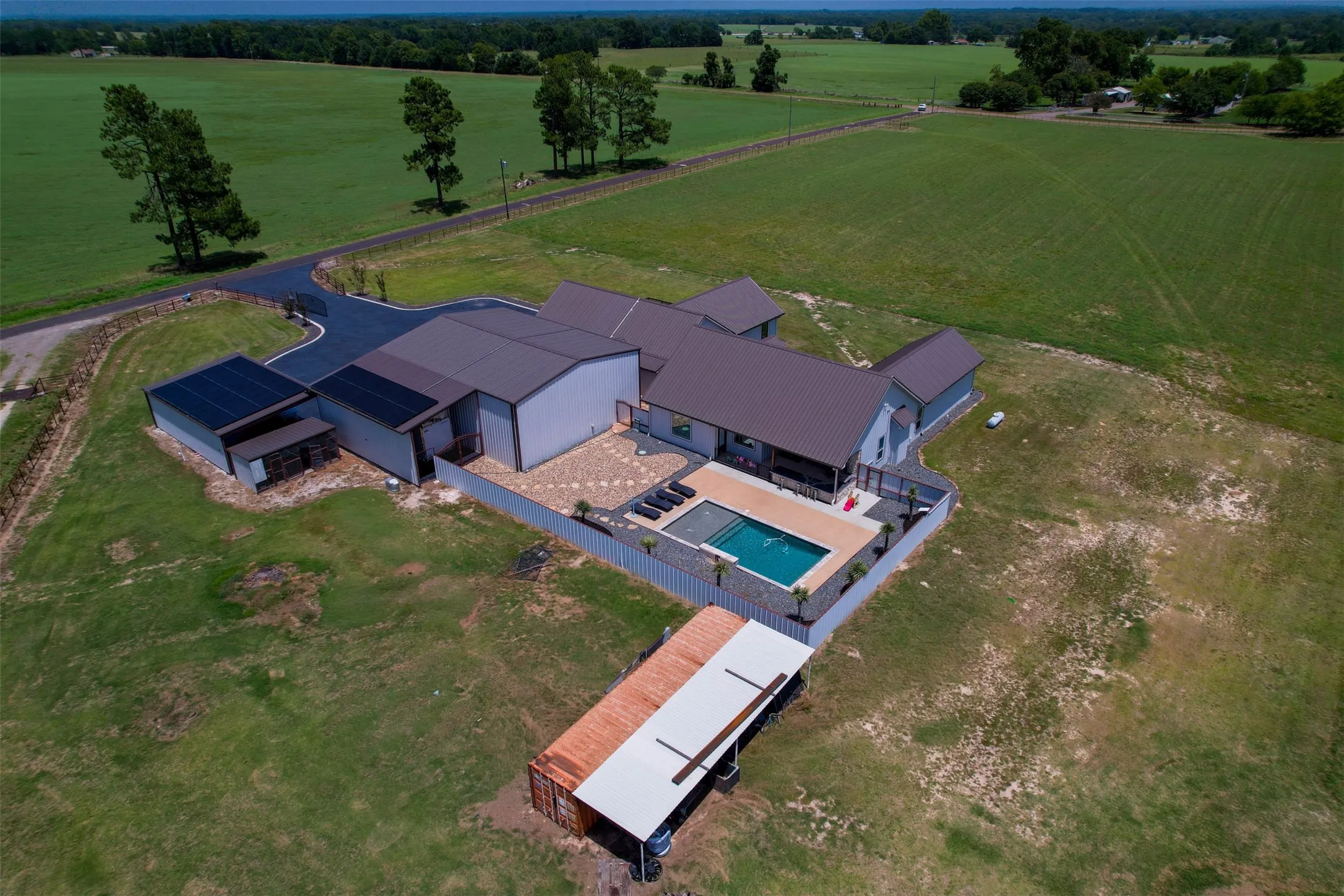 Single Family Residence For Sale in Van Zandt County , 1218 VZ County Road 4133, Canton, Texas 75103, 5 Bedroom, 4 Bathroom, Garage spaces, 3,619 Sqft, built in 2020, mls#21343545, Real Estate Agent in Canton, Homes For Sale in Van Zandt county, Homes For Sale in Canton, Realtor in Canton Texas, Real Estate Brokerage Independent Realty Texas, Luminita Cordes Realtor