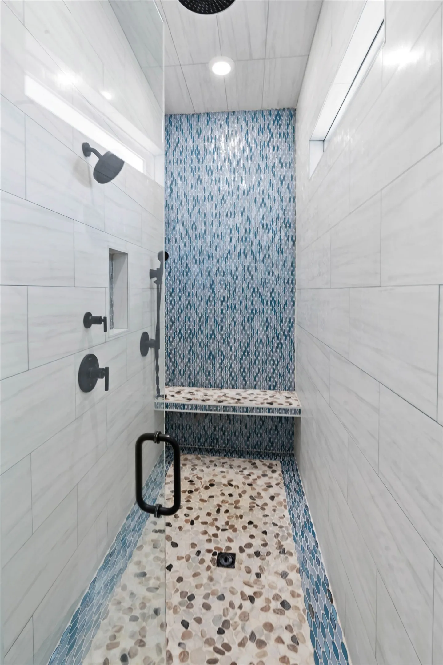 Single Family Residence For Sale in Van Zandt County , 1218 VZ County Road 4133, Canton, Texas 75103, 5 Bedroom, 4 Bathroom, Garage spaces, 3,619 Sqft, built in 2020, mls#21343545, Real Estate Agent in Canton, Homes For Sale in Van Zandt county, Homes For Sale in Canton, Realtor in Canton Texas, Real Estate Brokerage Independent Realty Texas, Luminita Cordes Realtor