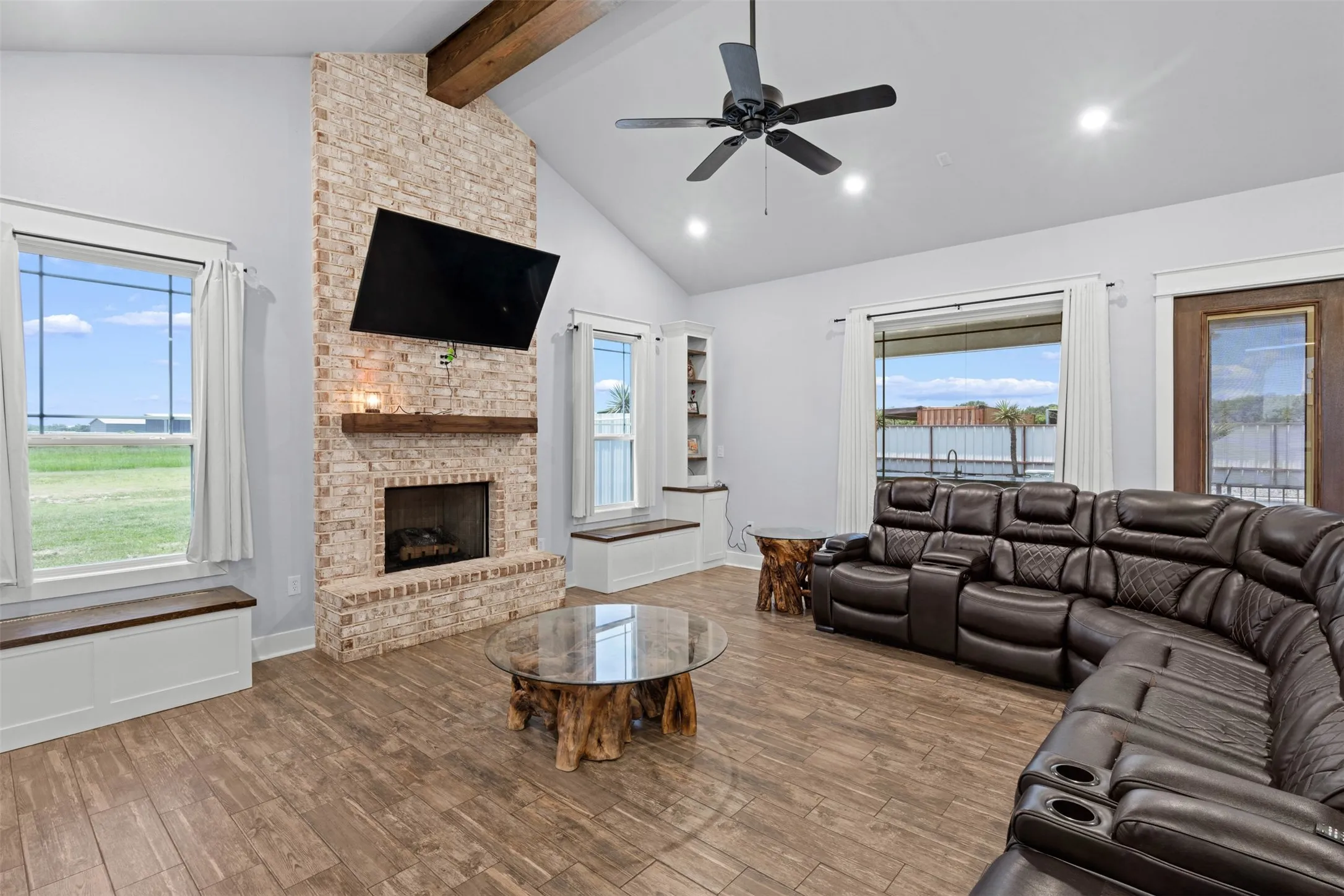 Single Family Residence For Sale in Van Zandt County , 1218 VZ County Road 4133, Canton, Texas 75103, 5 Bedroom, 4 Bathroom, Garage spaces, 3,619 Sqft, built in 2020, mls#21343545, Real Estate Agent in Canton, Homes For Sale in Van Zandt county, Homes For Sale in Canton, Realtor in Canton Texas, Real Estate Brokerage Independent Realty Texas, Luminita Cordes Realtor