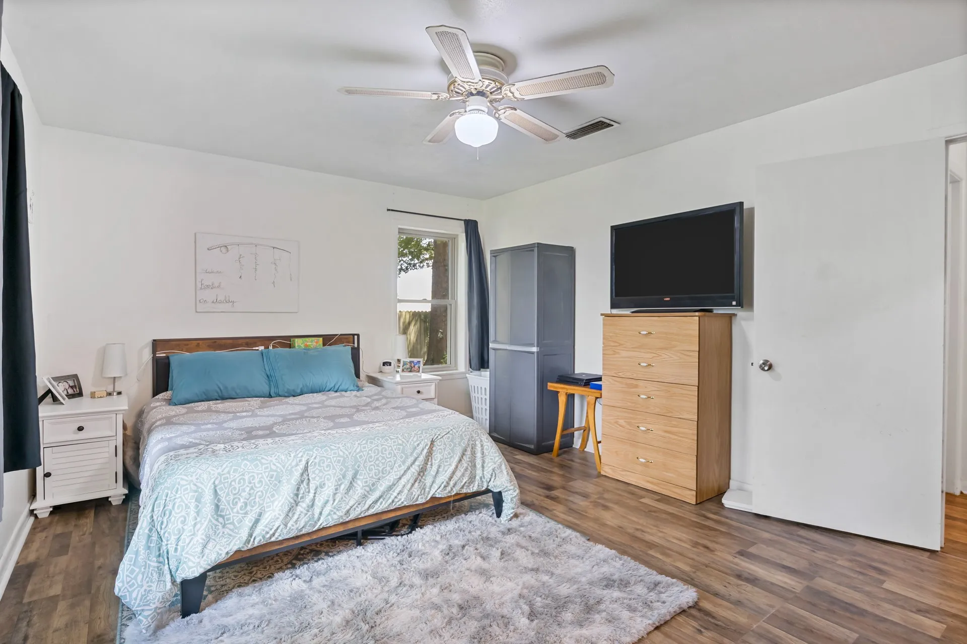 Single Family Residence For Sale in Camp County , 3259 Fm 557, Pittsburg, Texas 75686, 3 Bedrooms, 2 Bathrooms, Garage spaces, 1,456 Sqft, built in 1964, Price $280,000, mls#21342240, Real Estate Agent in Pittsburg, Homes For Sale in Camp county, Homes For Sale in Pittsburg, Realtor in Pittsburg Texas, Real Estate Brokerage Independent Realty Texas, Luminita Cordes Realtor