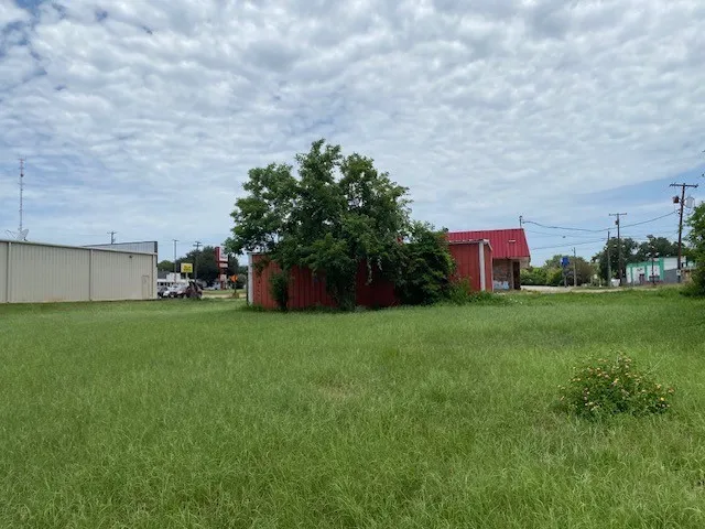 Business For Sale in Henderson County , 617 W Corsicana Street, Athens, Texas 75751, 0, 0, Garage spaces, 0 Sqft, built in 1981, mls#21343548, Real Estate Agent in Athens, Homes For Sale in Henderson county, Homes For Sale in Athens, Realtor in Athens Texas, Real Estate Brokerage Independent Realty Texas, Luminita Cordes Realtor