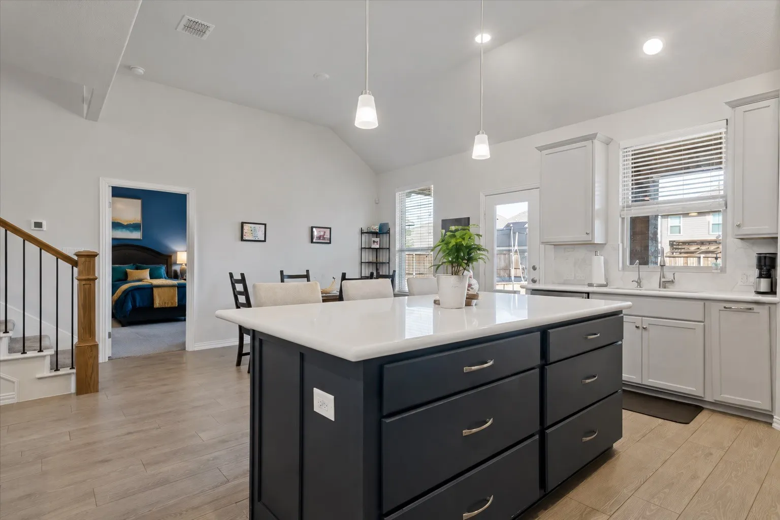Single Family Residence For Sale in Tarrant County , 125 Kirwin Drive, Fort Worth, Texas 76131, 4 Bedrooms, 3 Bathrooms, 2 Garage spaces, 2,714 Sqft, built in 2020, Price $425,000, mls#21343226, Real Estate Agent in Fort Worth, Homes For Sale in Tarrant county, Homes For Sale in Fort Worth, Realtor in Fort Worth Texas, Real Estate Brokerage Independent Realty Texas, Luminita Cordes Realtor