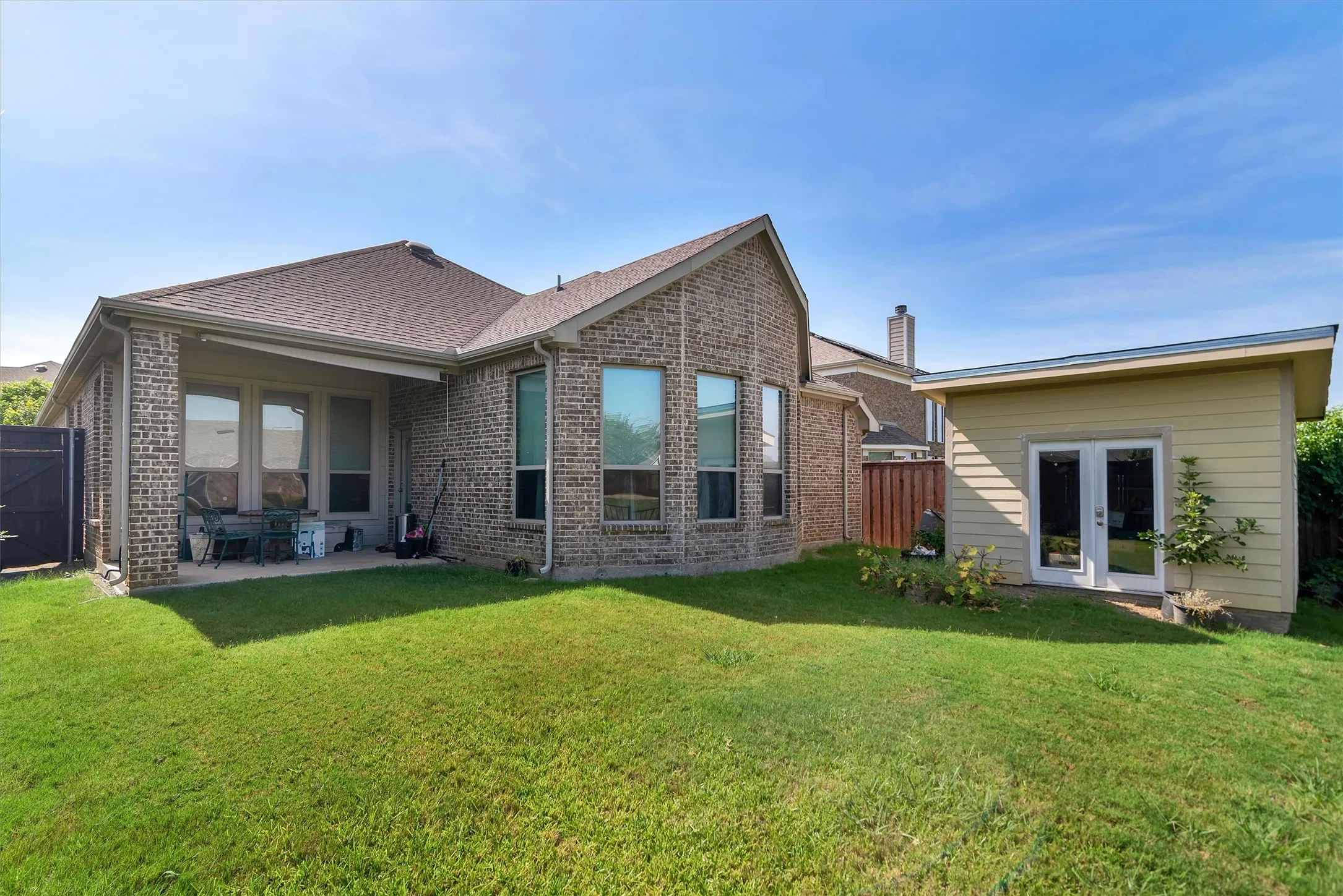 Single Family Residence For Sale in Dallas County , 4005 Hawthorne Drive, Sachse, Texas 75048, 3 Bedroom, 2 Bathroom, 2 Garage spaces, 2,187 Sqft, built in 2014, mls#21342861, Real Estate Agent in Sachse, Homes For Sale in Dallas county, Homes For Sale in Sachse, Realtor in Sachse Texas, Real Estate Brokerage Independent Realty Texas, Luminita Cordes Realtor