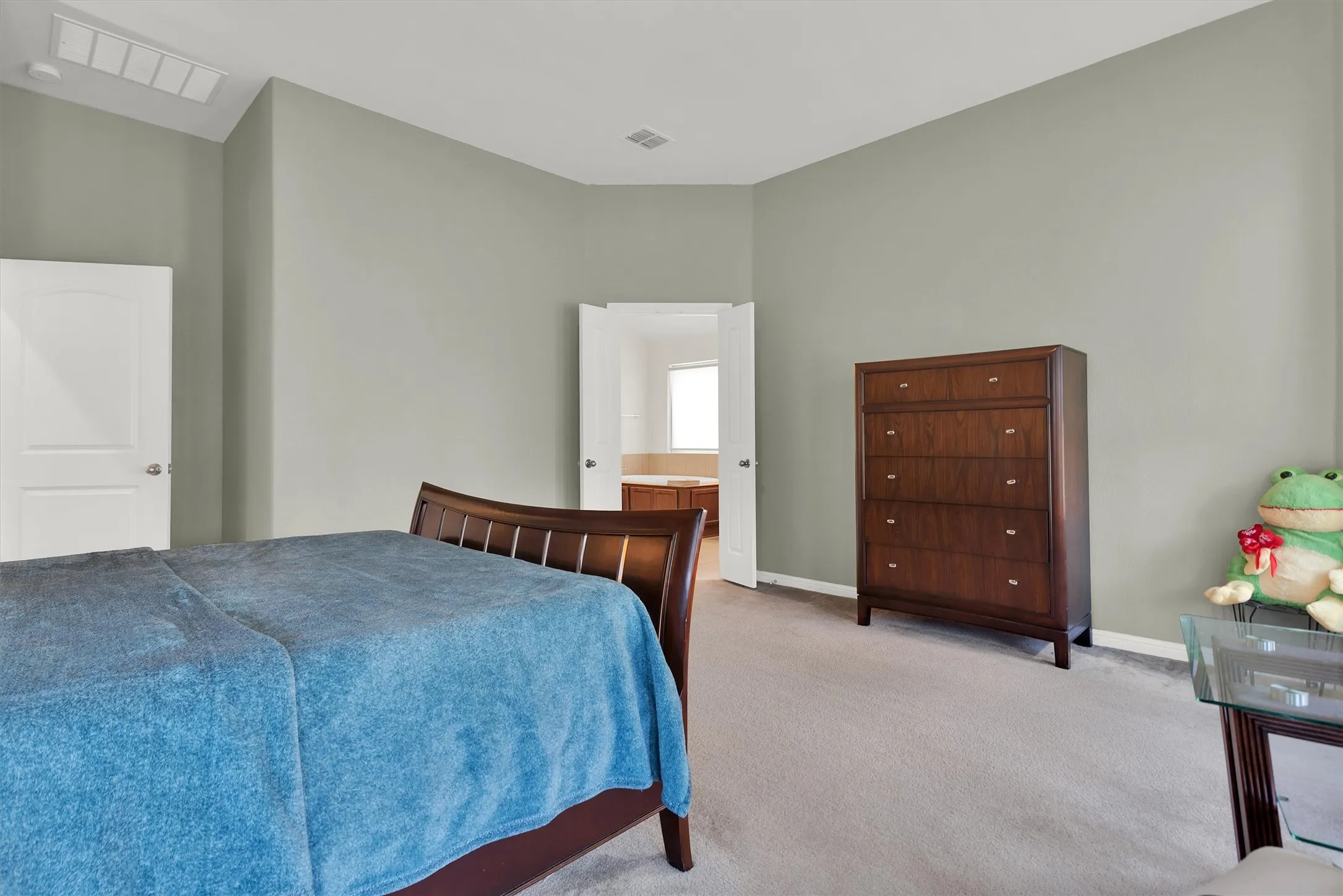 Single Family Residence For Sale in Dallas County , 4005 Hawthorne Drive, Sachse, Texas 75048, 3 Bedroom, 2 Bathroom, 2 Garage spaces, 2,187 Sqft, built in 2014, mls#21342861, Real Estate Agent in Sachse, Homes For Sale in Dallas county, Homes For Sale in Sachse, Realtor in Sachse Texas, Real Estate Brokerage Independent Realty Texas, Luminita Cordes Realtor