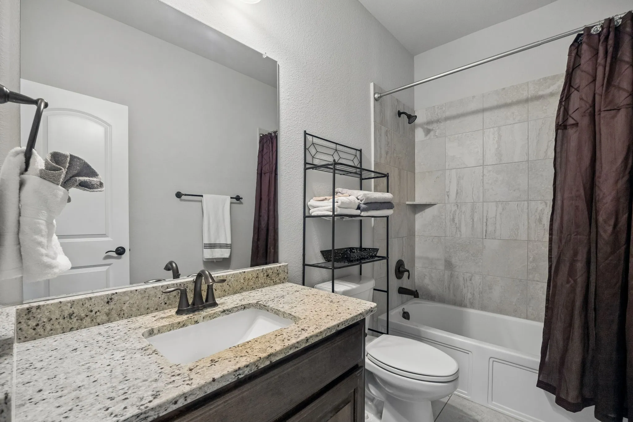 Single Family Residence For Sale in Dallas County , 3935 Wind Cave Bend, Irving, Texas 75063, 4 Bedrooms, 3 Bathrooms, 2 Garage spaces, 2,160 Sqft, built in 2017, Price $680,000, mls#21343539, Real Estate Agent in Irving, Homes For Sale in Dallas county, Homes For Sale in Irving, Realtor in Irving Texas, Real Estate Brokerage Independent Realty Texas, Luminita Cordes Realtor