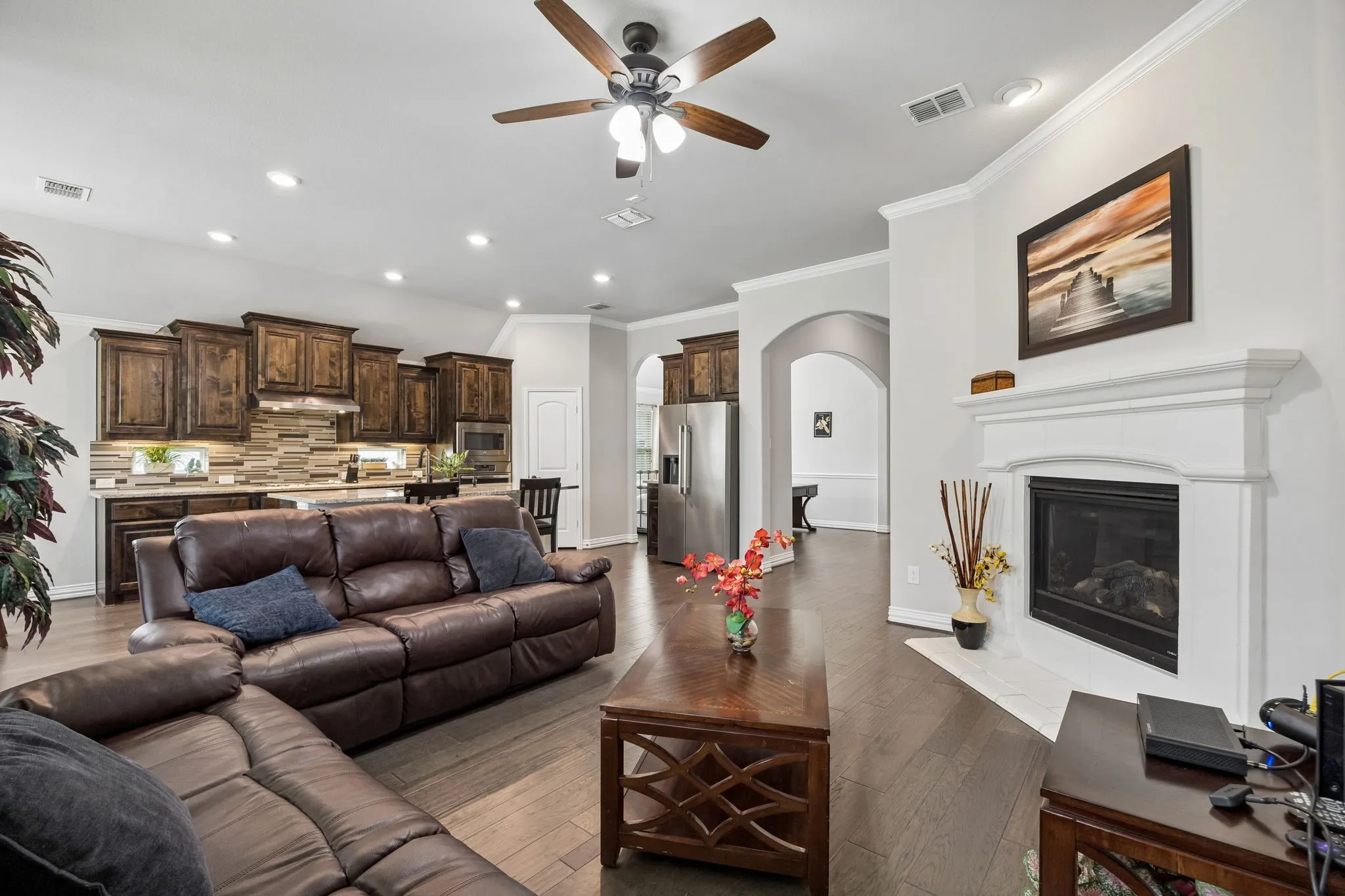 Single Family Residence For Sale in Dallas County , 3935 Wind Cave Bend, Irving, Texas 75063, 4 Bedrooms, 3 Bathrooms, 2 Garage spaces, 2,160 Sqft, built in 2017, Price $680,000, mls#21343539, Real Estate Agent in Irving, Homes For Sale in Dallas county, Homes For Sale in Irving, Realtor in Irving Texas, Real Estate Brokerage Independent Realty Texas, Luminita Cordes Realtor