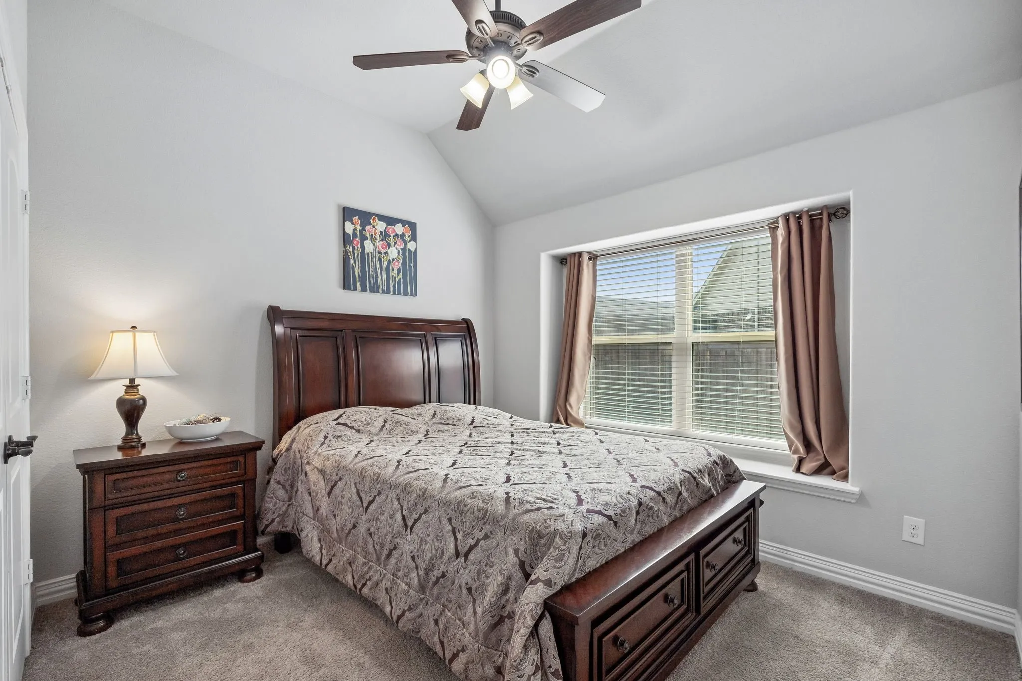 Single Family Residence For Sale in Dallas County , 3935 Wind Cave Bend, Irving, Texas 75063, 4 Bedrooms, 3 Bathrooms, 2 Garage spaces, 2,160 Sqft, built in 2017, Price $680,000, mls#21343539, Real Estate Agent in Irving, Homes For Sale in Dallas county, Homes For Sale in Irving, Realtor in Irving Texas, Real Estate Brokerage Independent Realty Texas, Luminita Cordes Realtor