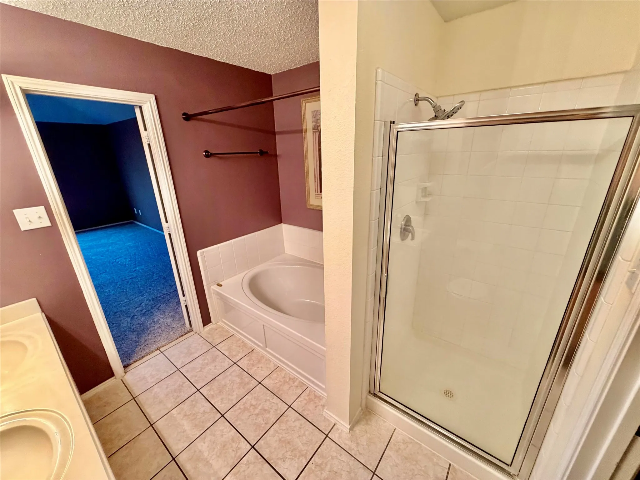 Single Family Residence For Sale in Denton County , 1313 Dakota Trail, Krum, Texas 76249, 3 Bedrooms, 3 Bathrooms, 2 Garage spaces, 2,207 Sqft, built in 2003, Price $330,000, mls#21343569, Real Estate Agent in Krum, Homes For Sale in Denton county, Homes For Sale in Krum, Realtor in Krum Texas, Real Estate Brokerage Independent Realty Texas, Luminita Cordes Realtor