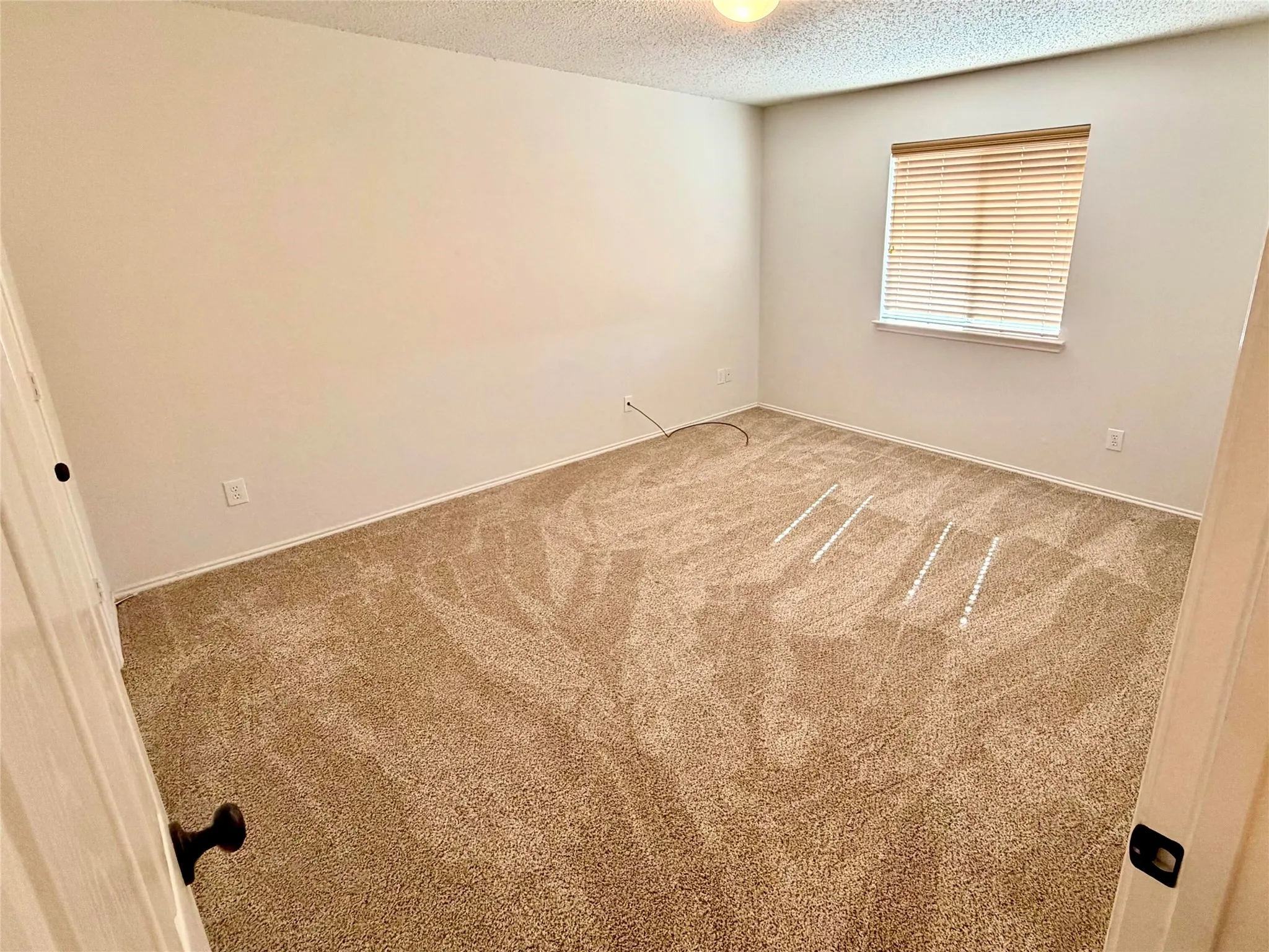 Single Family Residence For Sale in Denton County , 1313 Dakota Trail, Krum, Texas 76249, 3 Bedrooms, 3 Bathrooms, 2 Garage spaces, 2,207 Sqft, built in 2003, Price $330,000, mls#21343569, Real Estate Agent in Krum, Homes For Sale in Denton county, Homes For Sale in Krum, Realtor in Krum Texas, Real Estate Brokerage Independent Realty Texas, Luminita Cordes Realtor