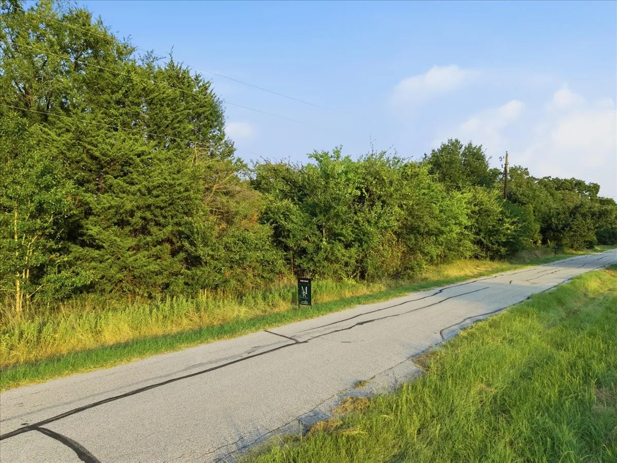 Unimproved Land For Sale in Henderson County , 1641 Kapuna Drive, Tool, Texas 75143, 0, 0, Garage spaces, 0 Sqft, built in 0, mls#21340596, Real Estate Agent in Tool, Homes For Sale in Henderson county, Homes For Sale in Tool, Realtor in Tool Texas, Real Estate Brokerage Independent Realty Texas, Luminita Cordes Realtor