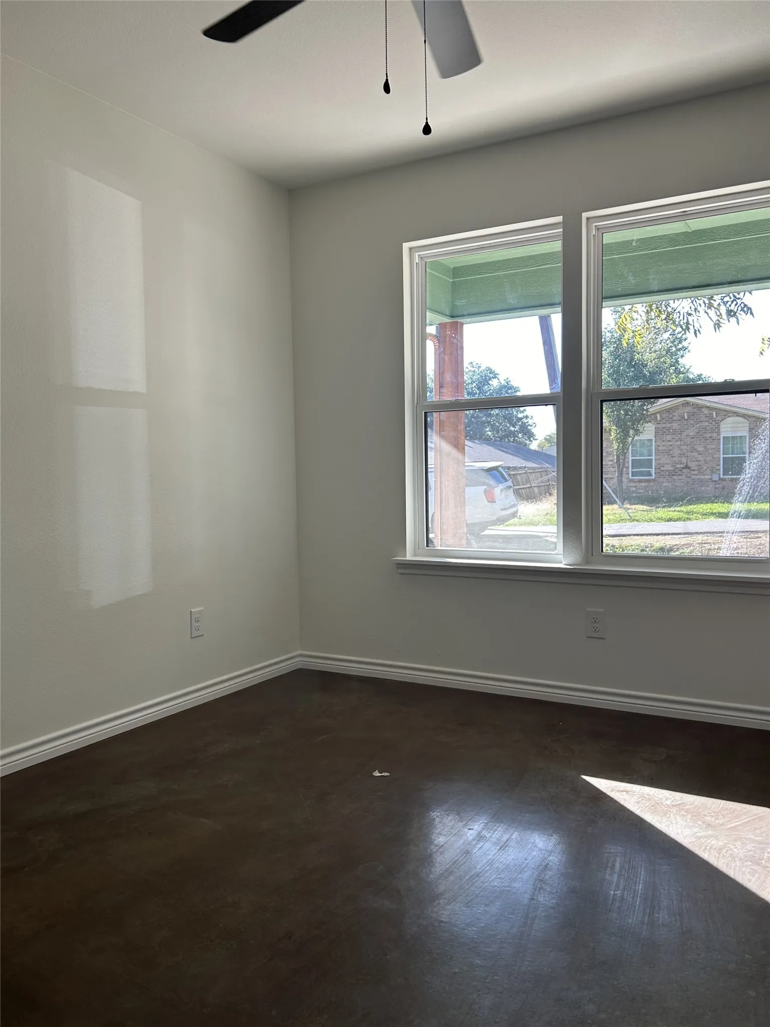 Single Family Residence For Rent in Johnson County , 405 S 6th Street, Grandview, Texas 76050, 3 Bedroom, 2 Bathroom, 2 Garage spaces, 1,756 Sqft, built in 2024, mls#21343581, Real Estate Agent in Grandview, Homes For Rent in Johnson county, Homes For Rent in Grandview, Realtor in Grandview Texas, Real Estate Brokerage Independent Realty Texas, Luminita Cordes Realtor