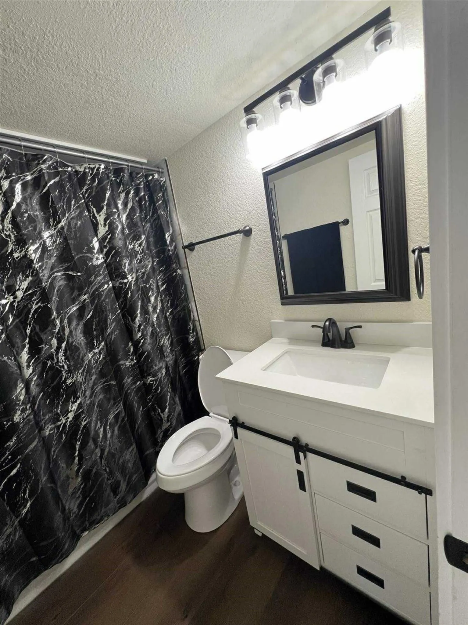 For Sale in Henderson County , 140 Doe Run Road, Gun Barrel City, Texas 75156, 2 Bedroom, 1 Bathroom, Garage spaces, 0 Sqft, built in 1984, mls#21343574, Real Estate Agent in Gun Barrel City, Homes For Sale in Henderson county, Homes For Sale in Gun Barrel City, Realtor in Gun Barrel City Texas, Real Estate Brokerage Independent Realty Texas, Luminita Cordes Realtor