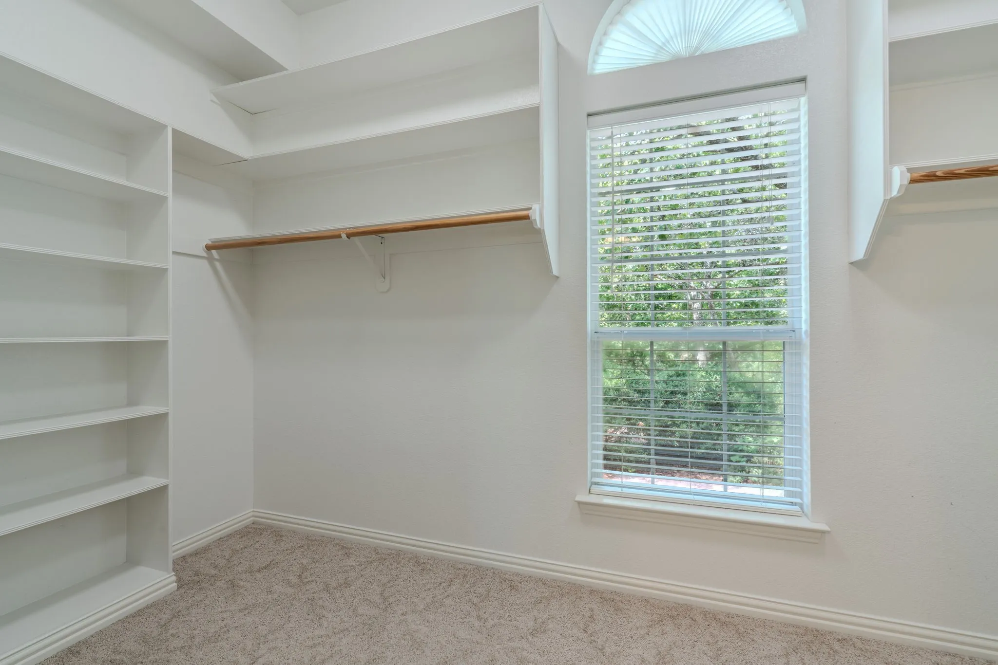 AMAZING primary closet-come see this!