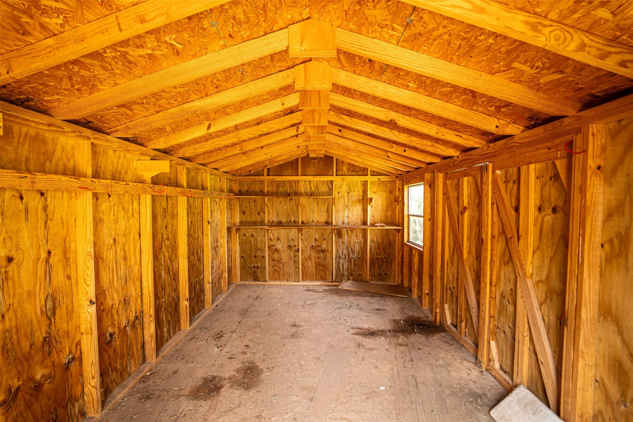 Single Family Residence For Sale in Taylor County , 102 Five Oaks Road, Abilene, Texas 79606, 3 Bedroom, 2 Bathroom, 2 Garage spaces, 2,576 Sqft, built in 1994, mls#21314305, Real Estate Agent in Abilene, Homes For Sale in Taylor county, Homes For Sale in Abilene, Realtor in Abilene Texas, Real Estate Brokerage Independent Realty Texas, Luminita Cordes Realtor