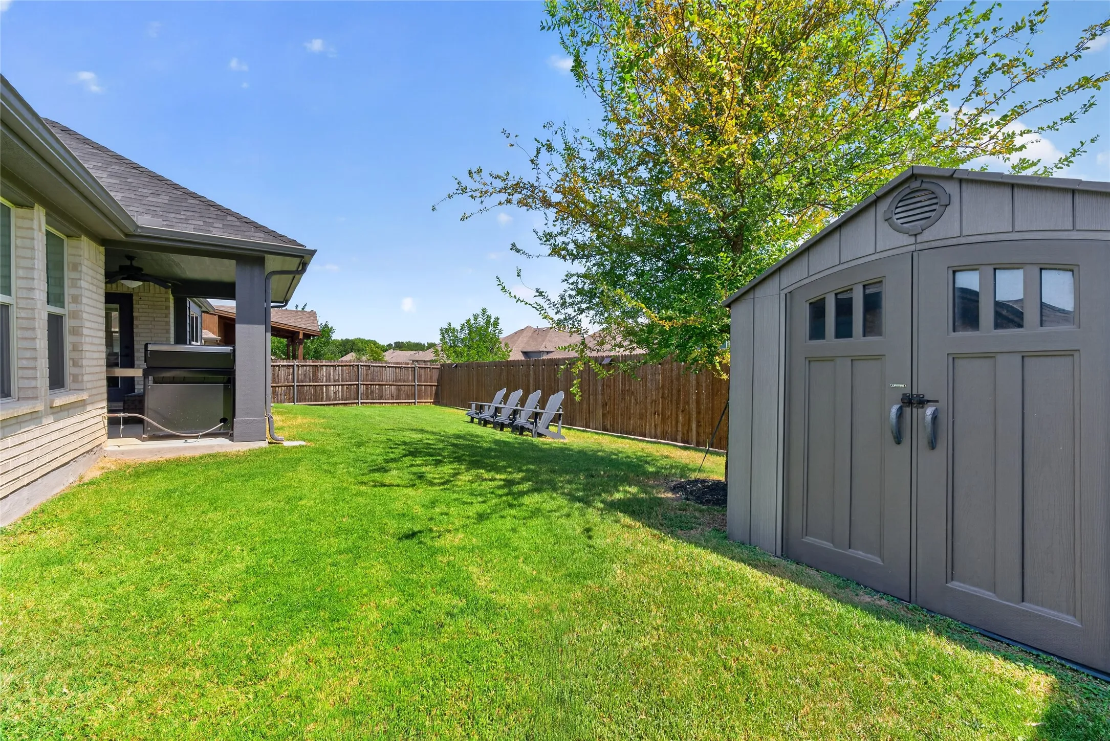 Single Family Residence For Sale in Collin County , 1301 Park Vista Drive, Anna, Texas 75409, 4 Bedrooms, 2 Bathrooms, 2 Garage spaces, 2,329 Sqft, built in 2021, Price $449,000, mls#21342898, Real Estate Agent in Anna, Homes For Sale in Collin county, Homes For Sale in Anna, Realtor in Anna Texas, Real Estate Brokerage Independent Realty Texas, Luminita Cordes Realtor