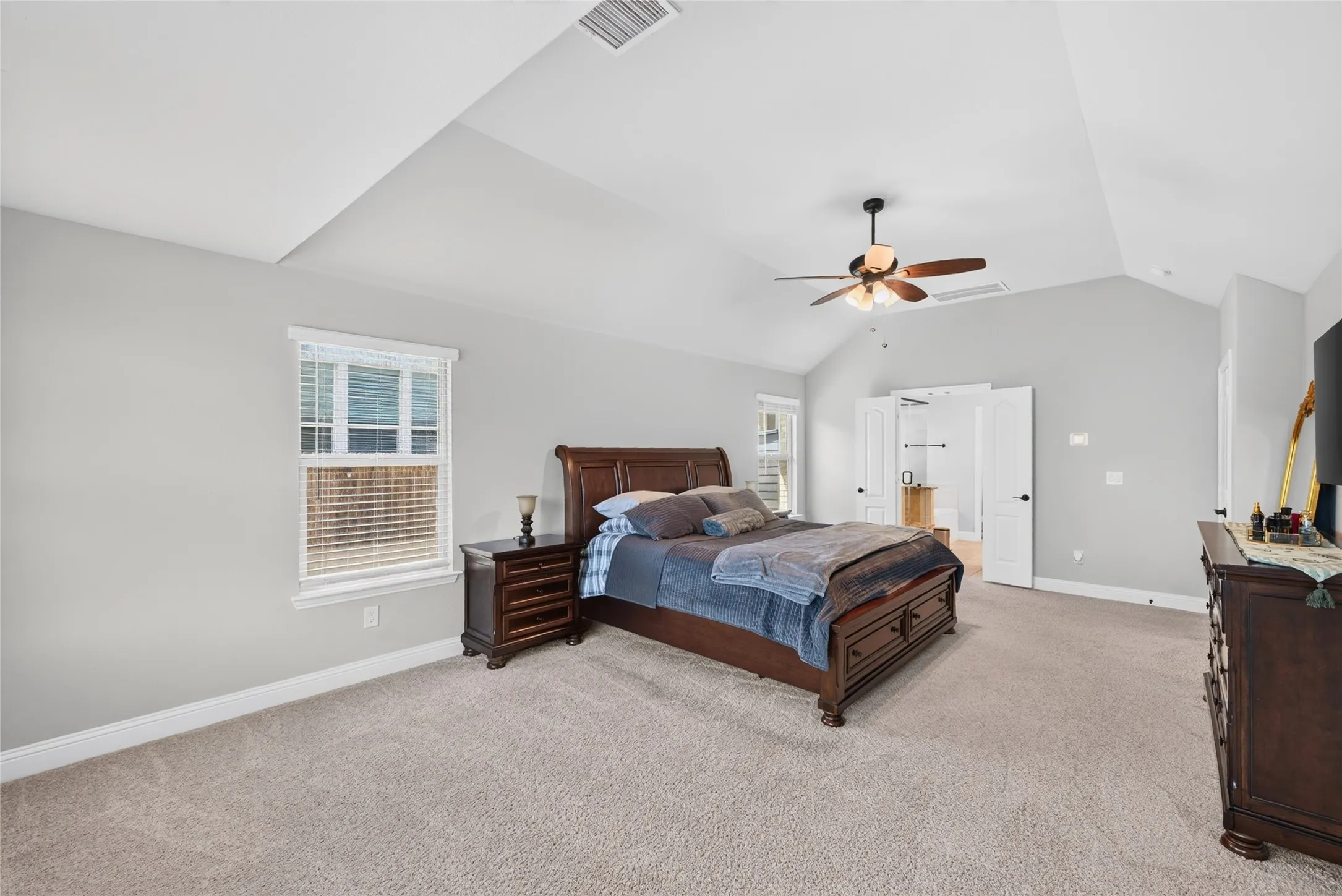 Single Family Residence For Sale in Collin County , 1301 Park Vista Drive, Anna, Texas 75409, 4 Bedrooms, 2 Bathrooms, 2 Garage spaces, 2,329 Sqft, built in 2021, Price $449,000, mls#21342898, Real Estate Agent in Anna, Homes For Sale in Collin county, Homes For Sale in Anna, Realtor in Anna Texas, Real Estate Brokerage Independent Realty Texas, Luminita Cordes Realtor