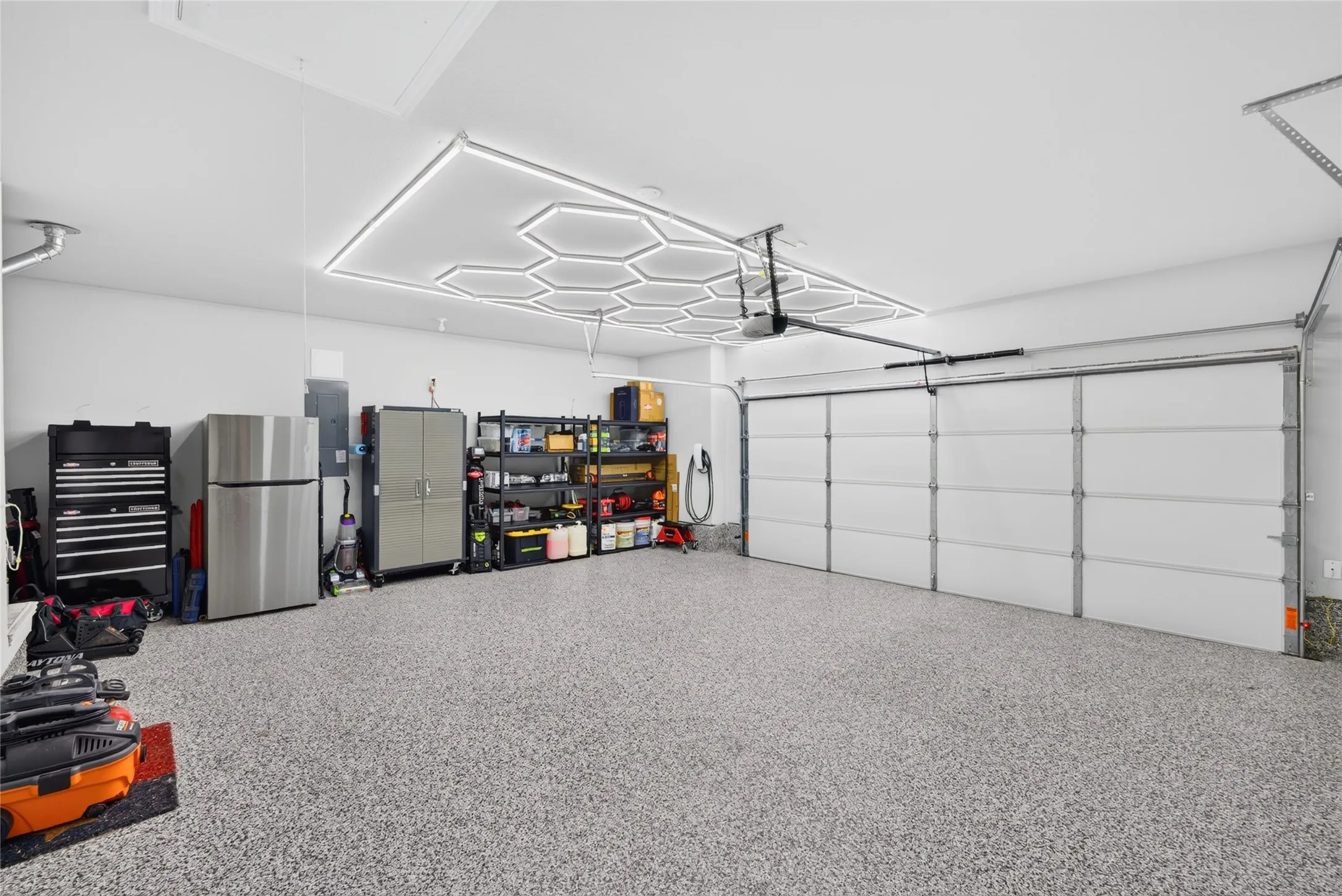 Single Family Residence For Sale in Collin County , 1301 Park Vista Drive, Anna, Texas 75409, 4 Bedrooms, 2 Bathrooms, 2 Garage spaces, 2,329 Sqft, built in 2021, Price $449,000, mls#21342898, Real Estate Agent in Anna, Homes For Sale in Collin county, Homes For Sale in Anna, Realtor in Anna Texas, Real Estate Brokerage Independent Realty Texas, Luminita Cordes Realtor