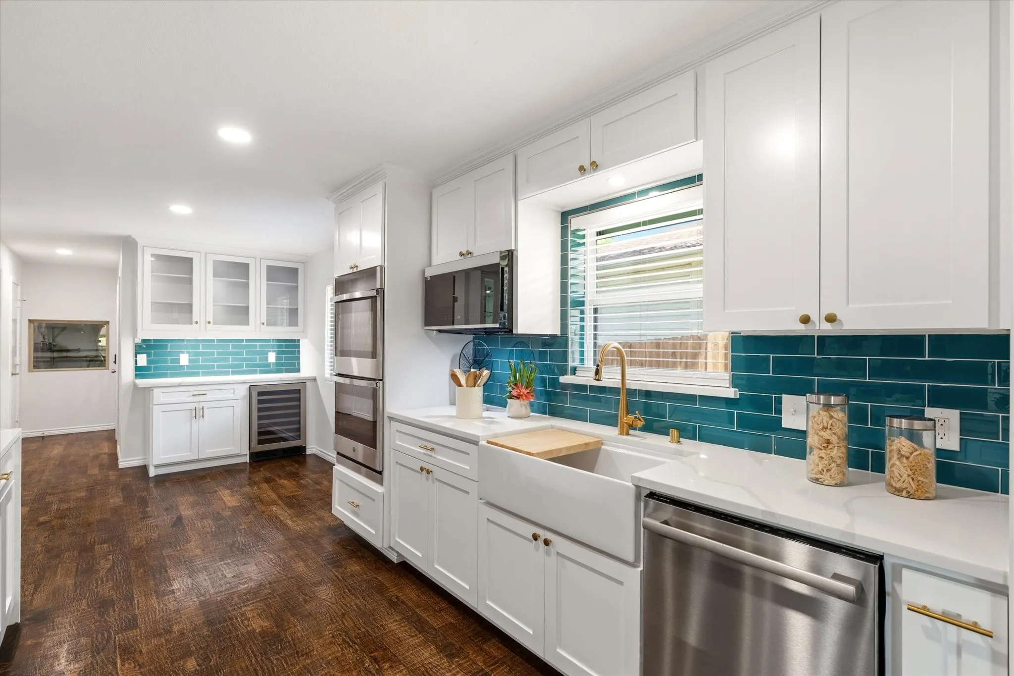 Single Family Residence For Sale in Dallas County , 4837 Ashbrook Road, Dallas, Texas 75227, 4 Bedroom, 3 Bathroom, 2 Garage spaces, 2,328 Sqft, built in 1970, mls#21343523, Real Estate Agent in Dallas, Homes For Sale in Dallas county, Homes For Sale in Dallas, Realtor in Dallas Texas, Real Estate Brokerage Independent Realty Texas, Luminita Cordes Realtor