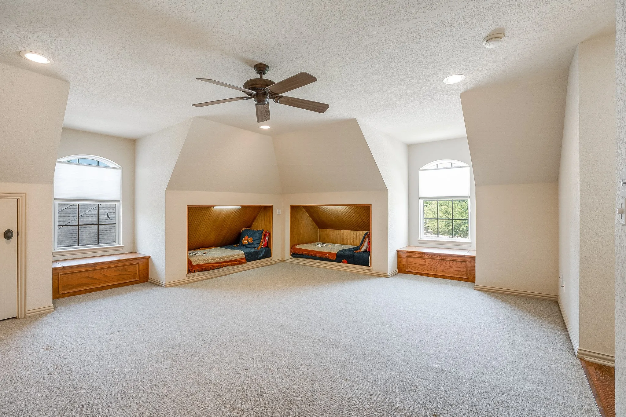 Level 2 Large Bedroom or a second living room