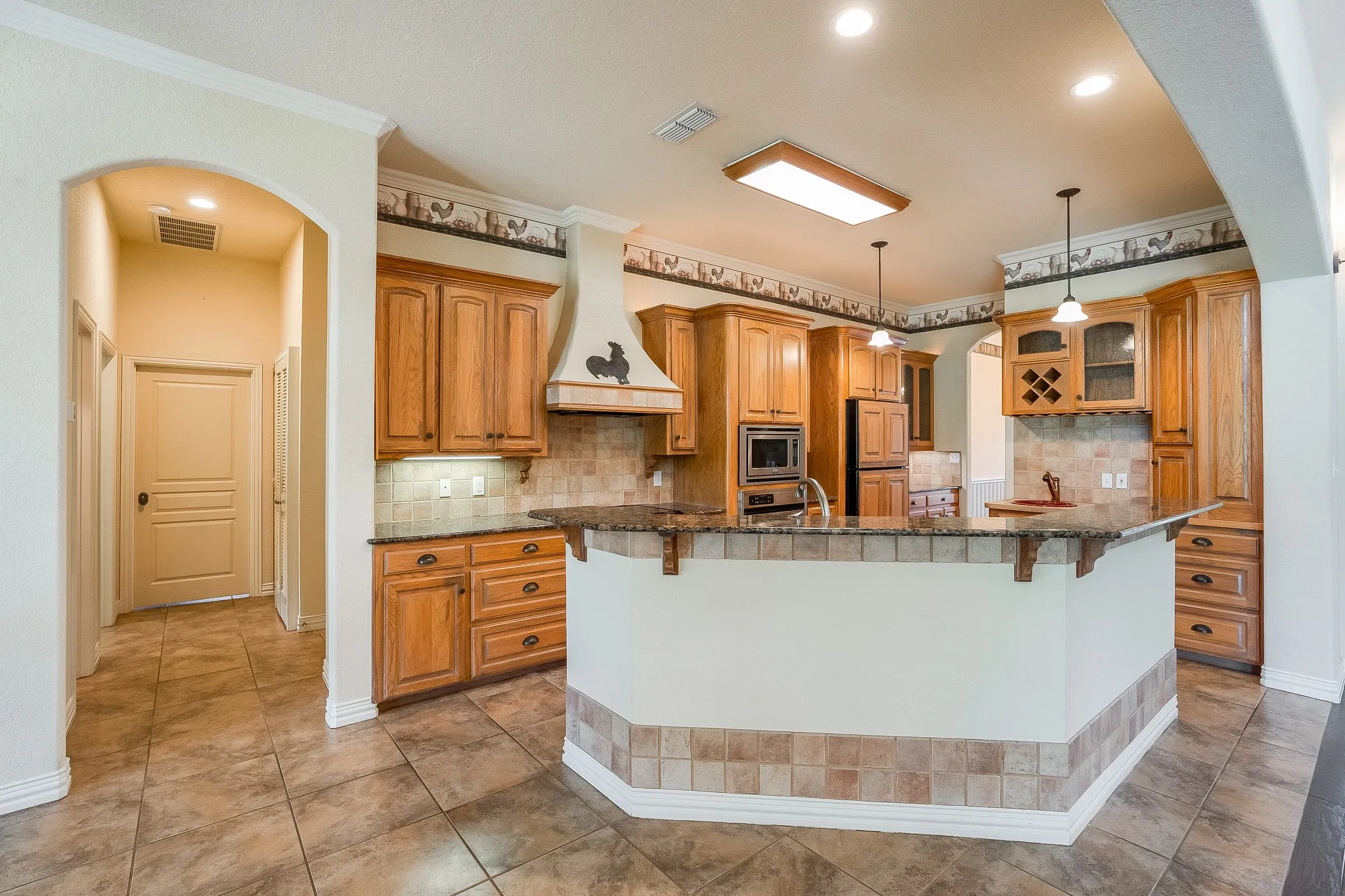 Single Family Residence For Sale in Hood County , 5809 Nutcracker Drive, Granbury, Texas 76049, 4 Bedroom, 4 Bathroom, 3 Garage spaces, 3,916 Sqft, built in 2001, mls#21335903, Real Estate Agent in Granbury, Homes For Sale in Hood county, Homes For Sale in Granbury, Realtor in Granbury Texas, Real Estate Brokerage Independent Realty Texas, Luminita Cordes Realtor