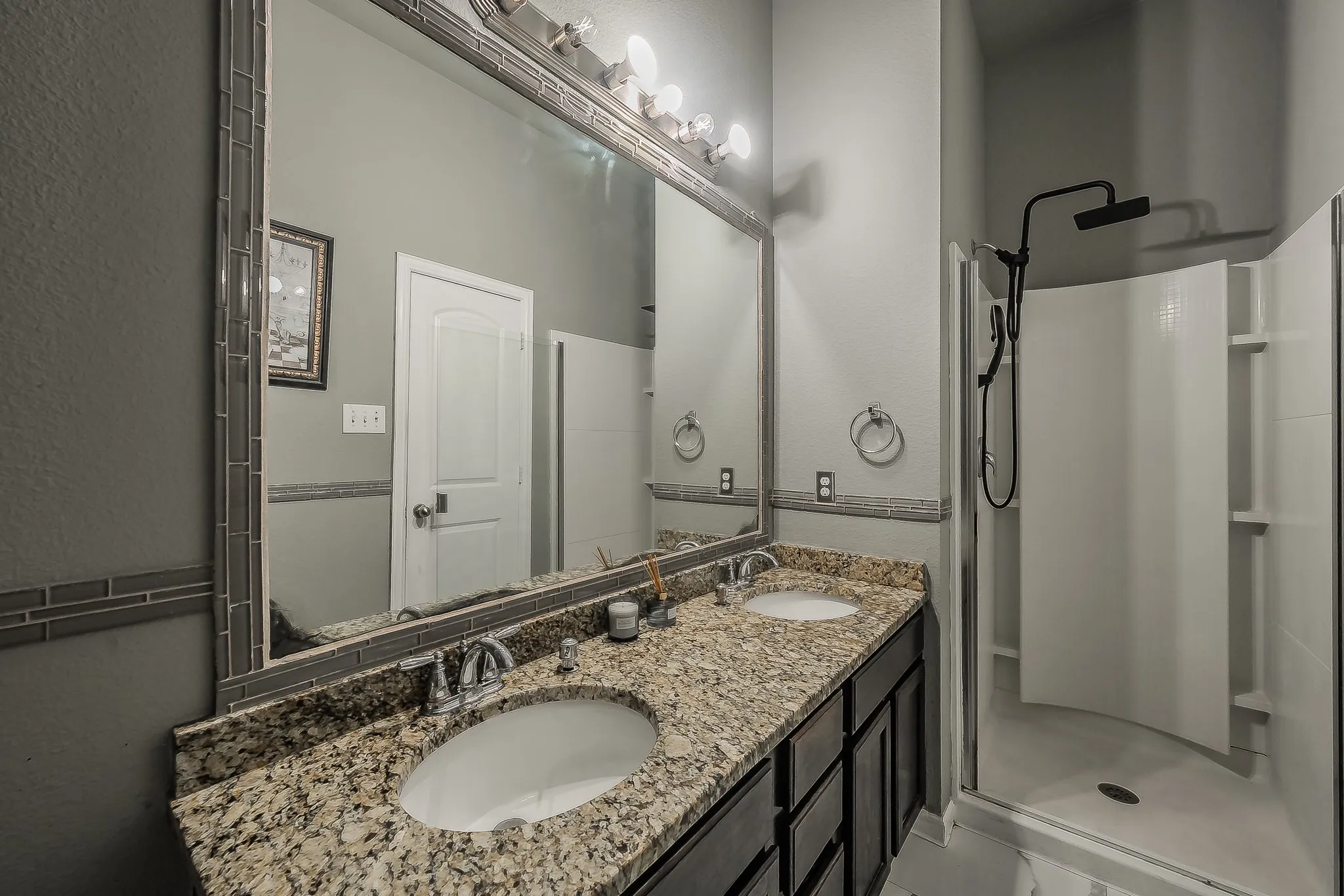 Single Family Residence For Sale in Tarrant County , 1240 Camden Yard Drive, Fort Worth, Texas 76028, 4 Bedroom, 2 Bathroom, 2 Garage spaces, 1,887 Sqft, built in 2011, mls#21337058, Real Estate Agent in Fort Worth, Homes For Sale in Tarrant county, Homes For Sale in Fort Worth, Realtor in Fort Worth Texas, Real Estate Brokerage Independent Realty Texas, Luminita Cordes Realtor