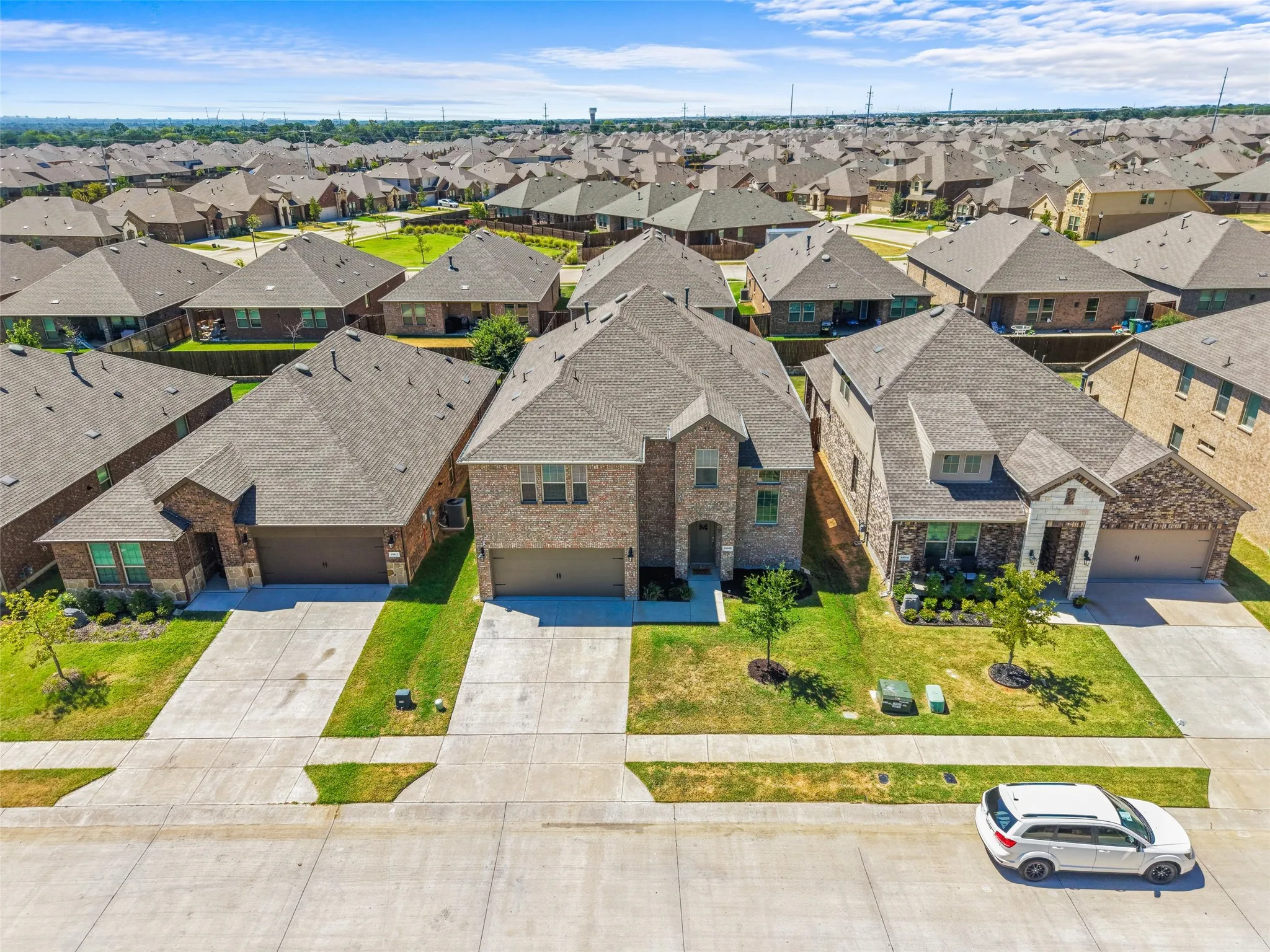 Single Family Residence For Sale in Denton County , 10608 Plumlee Lane, Aubrey, Texas 76227, 5 Bedroom, 4 Bathroom, 2 Garage spaces, 3,401 Sqft, built in 2023, mls#21343057, Real Estate Agent in Aubrey, Homes For Sale in Denton county, Homes For Sale in Aubrey, Realtor in Aubrey Texas, Real Estate Brokerage Independent Realty Texas, Luminita Cordes Realtor