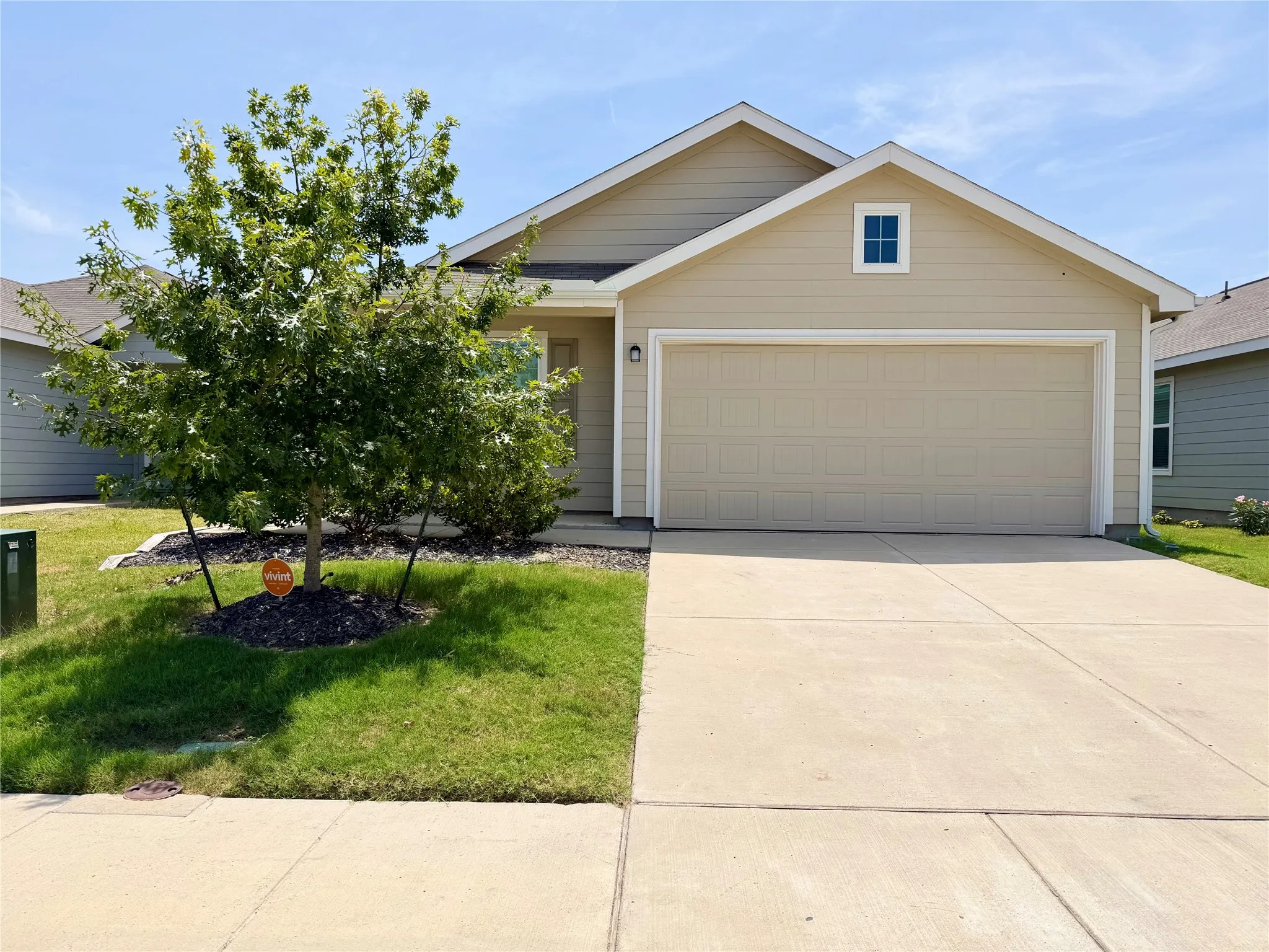 Single Family Residence For Rent in Kaufman County , 5903 Nyquist Way, Forney, Texas 75126, 2 Bedroom, 1 Bathroom, 2 Garage spaces, 853 Sqft, built in 2021, mls#21343691, Real Estate Agent in Forney, Homes For Rent in Kaufman county, Homes For Rent in Forney, Realtor in Forney Texas, Real Estate Brokerage Independent Realty Texas, Luminita Cordes Realtor