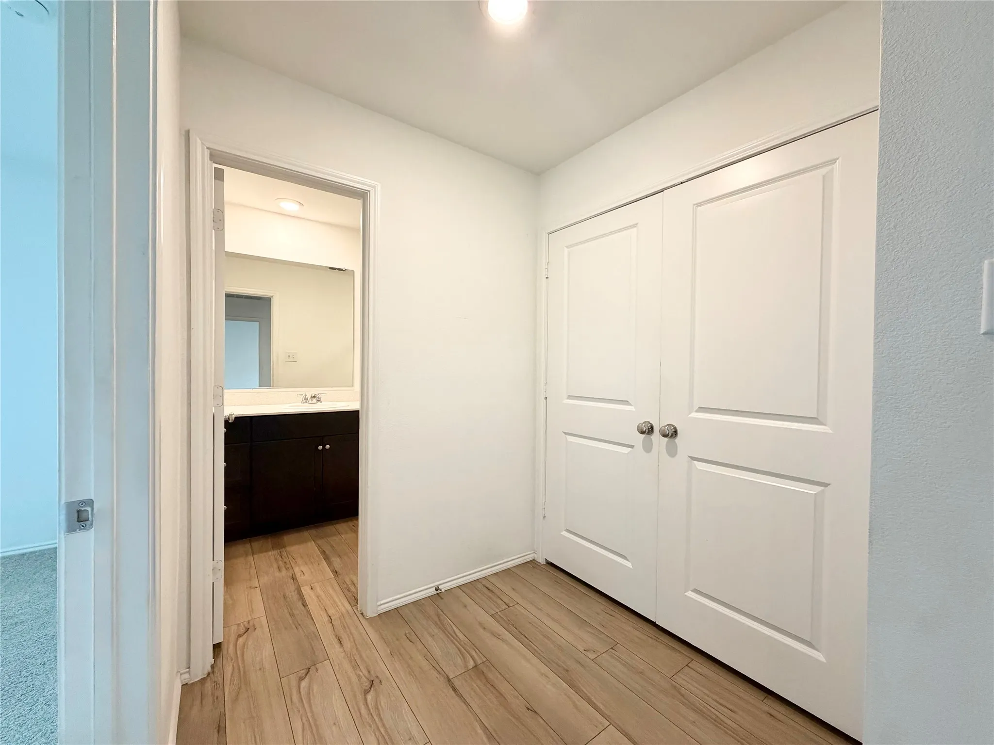 Single Family Residence For Rent in Kaufman County , 5903 Nyquist Way, Forney, Texas 75126, 2 Bedroom, 1 Bathroom, 2 Garage spaces, 853 Sqft, built in 2021, mls#21343691, Real Estate Agent in Forney, Homes For Rent in Kaufman county, Homes For Rent in Forney, Realtor in Forney Texas, Real Estate Brokerage Independent Realty Texas, Luminita Cordes Realtor