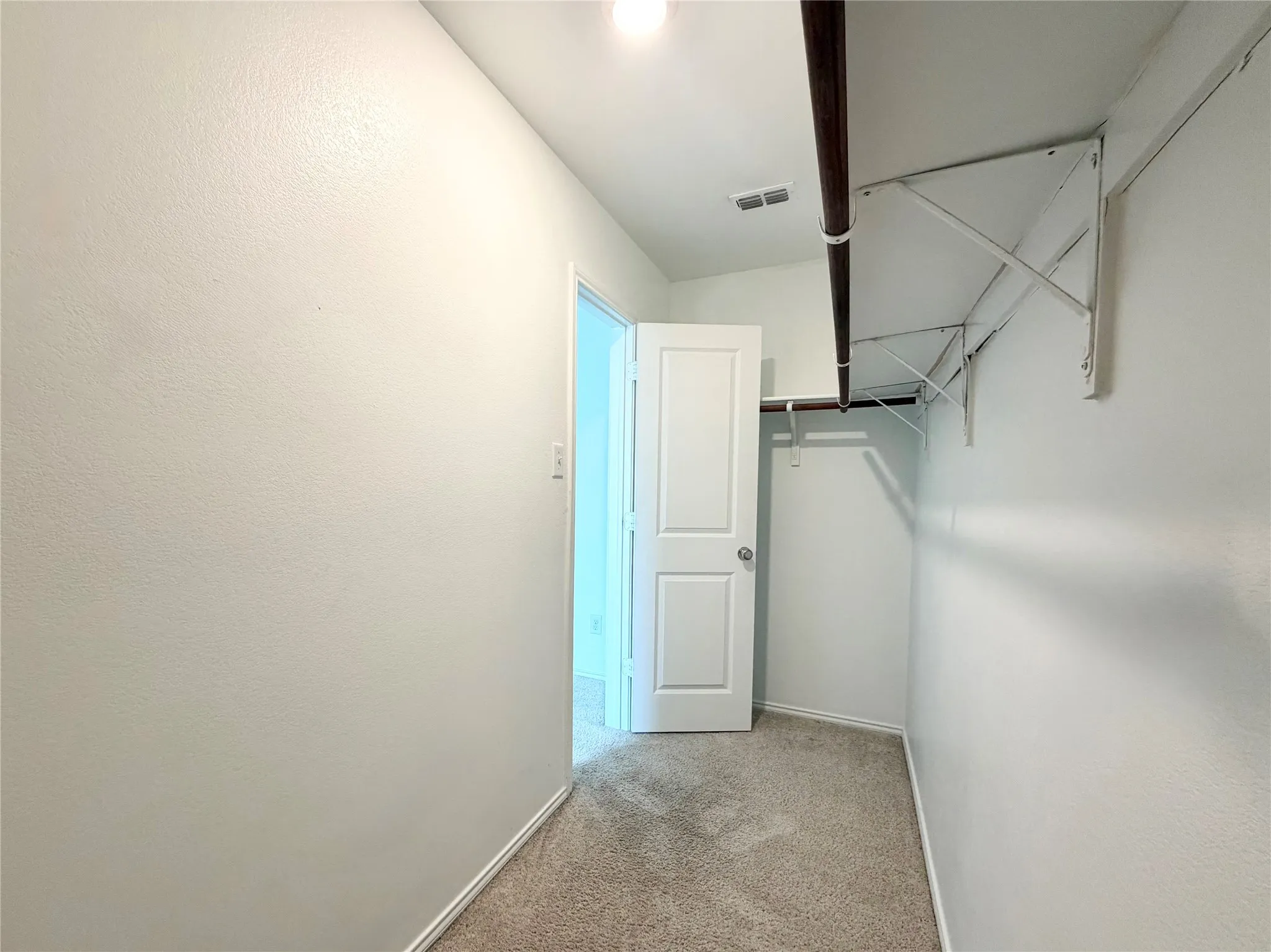 Single Family Residence For Rent in Kaufman County , 5903 Nyquist Way, Forney, Texas 75126, 2 Bedroom, 1 Bathroom, 2 Garage spaces, 853 Sqft, built in 2021, mls#21343691, Real Estate Agent in Forney, Homes For Rent in Kaufman county, Homes For Rent in Forney, Realtor in Forney Texas, Real Estate Brokerage Independent Realty Texas, Luminita Cordes Realtor
