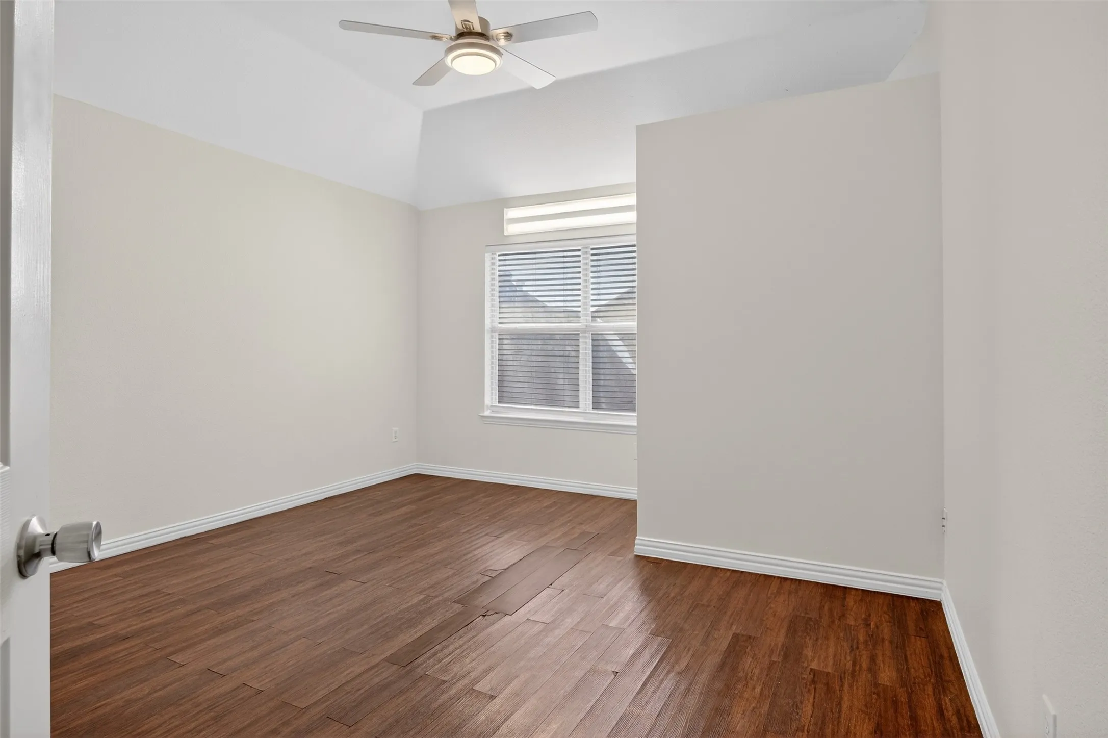 Up bed room