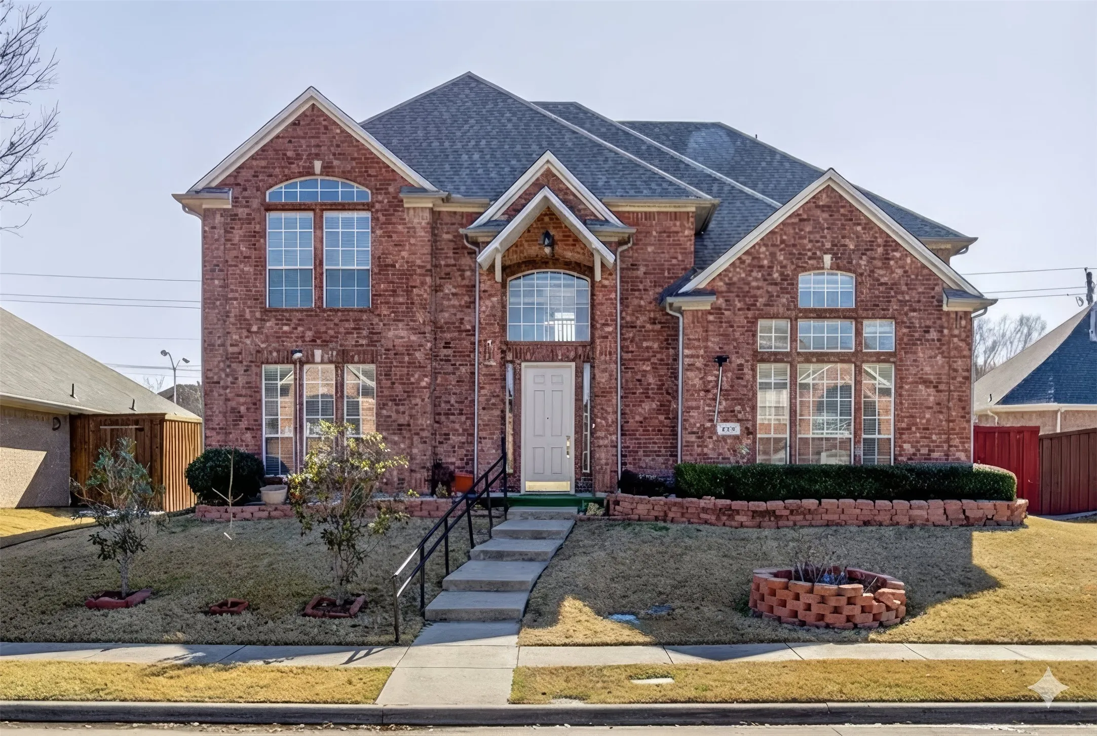 Single Family Residence For Sale in Collin County , 3716 Lowrey Way, Plano, Texas 75025, 5 Bedroom, 4 Bathroom, 2 Garage spaces, 3,872 Sqft, built in 1998, mls#21343696, Real Estate Agent in Plano, Homes For Sale in Collin county, Homes For Sale in Plano, Realtor in Plano Texas, Real Estate Brokerage Independent Realty Texas, Luminita Cordes Realtor