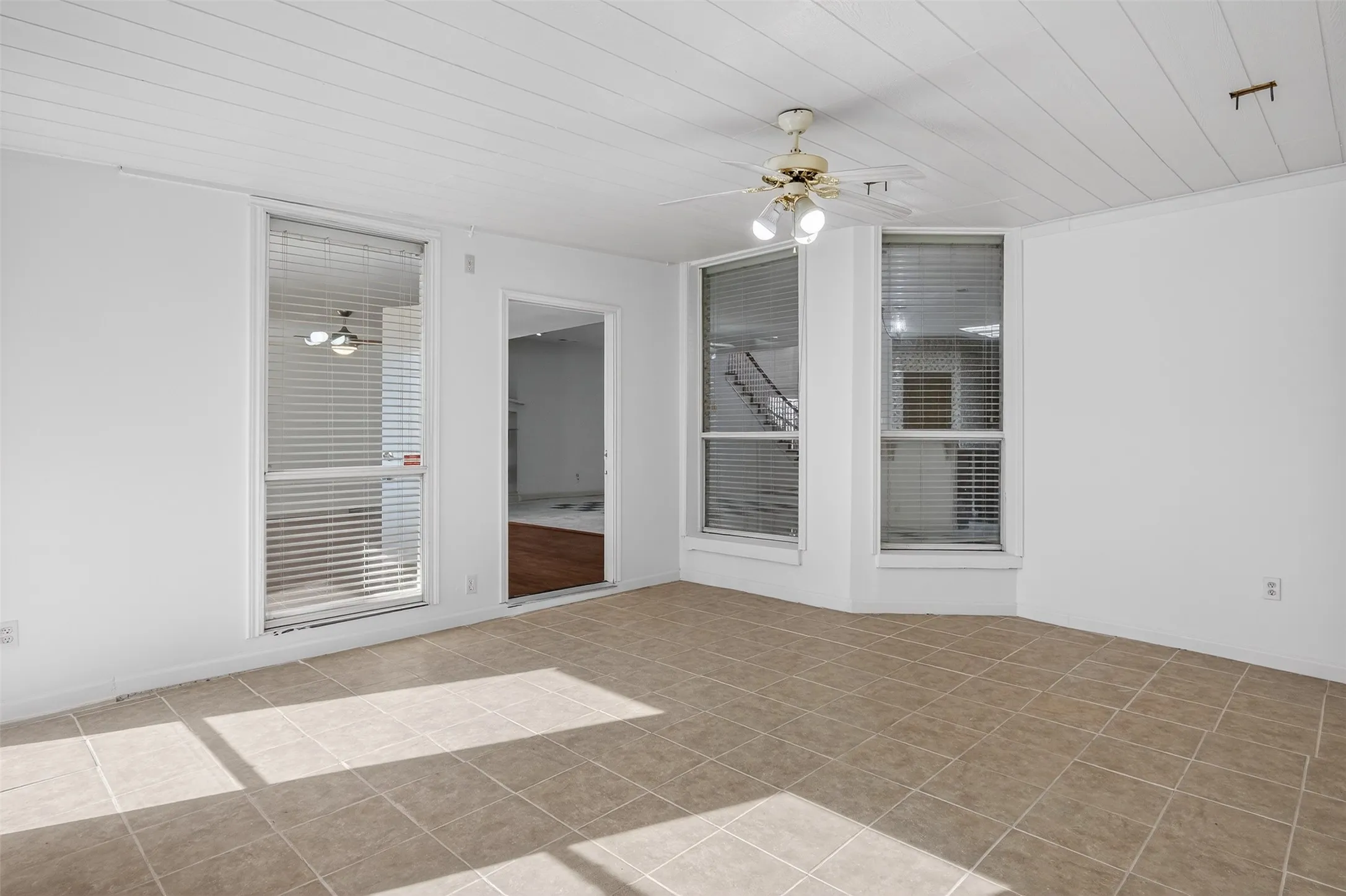 Single Family Residence For Sale in Collin County , 3716 Lowrey Way, Plano, Texas 75025, 5 Bedroom, 4 Bathroom, 2 Garage spaces, 3,872 Sqft, built in 1998, mls#21343696, Real Estate Agent in Plano, Homes For Sale in Collin county, Homes For Sale in Plano, Realtor in Plano Texas, Real Estate Brokerage Independent Realty Texas, Luminita Cordes Realtor