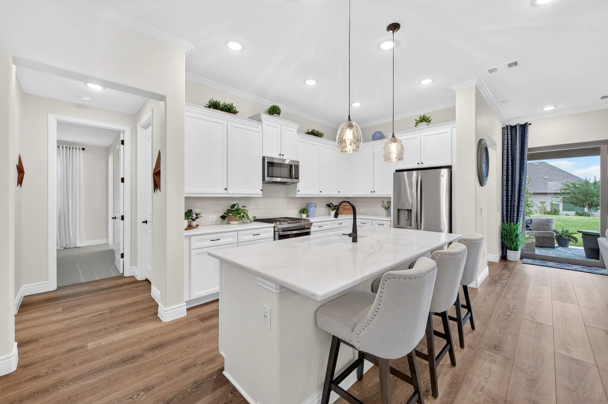 Single Family Residence For Sale in Denton County , 12616 Copper Ore Way, Denton, Texas 76207, 2 Bedroom, 3 Bathroom, 2 Garage spaces, 1,928 Sqft, built in 2021, mls#21342730, Real Estate Agent in Denton, Homes For Sale in Denton county, Homes For Sale in Denton, Realtor in Denton Texas, Real Estate Brokerage Independent Realty Texas, Luminita Cordes Realtor