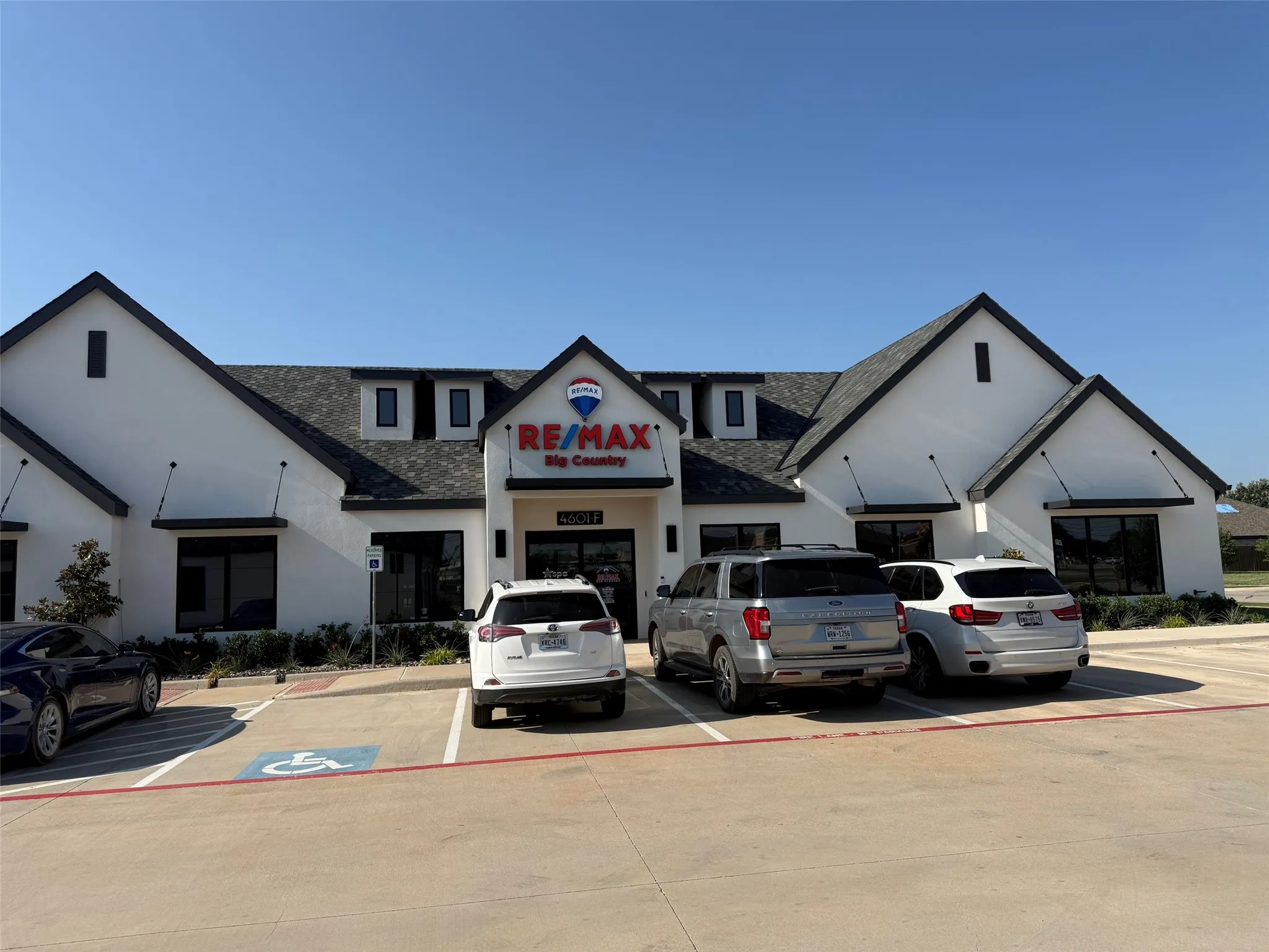 Office For Rent in Taylor County , 4601 Antilley Road 607, Abilene, Texas 79606, 0, 0, Garage spaces, 0 Sqft, built in 2021, Price $795, mls#21343603, Real Estate Agent in Abilene, Homes For Rent in Taylor county, Homes For Rent in Abilene, Realtor in Abilene Texas, Real Estate Brokerage Independent Realty Texas, Luminita Cordes Realtor