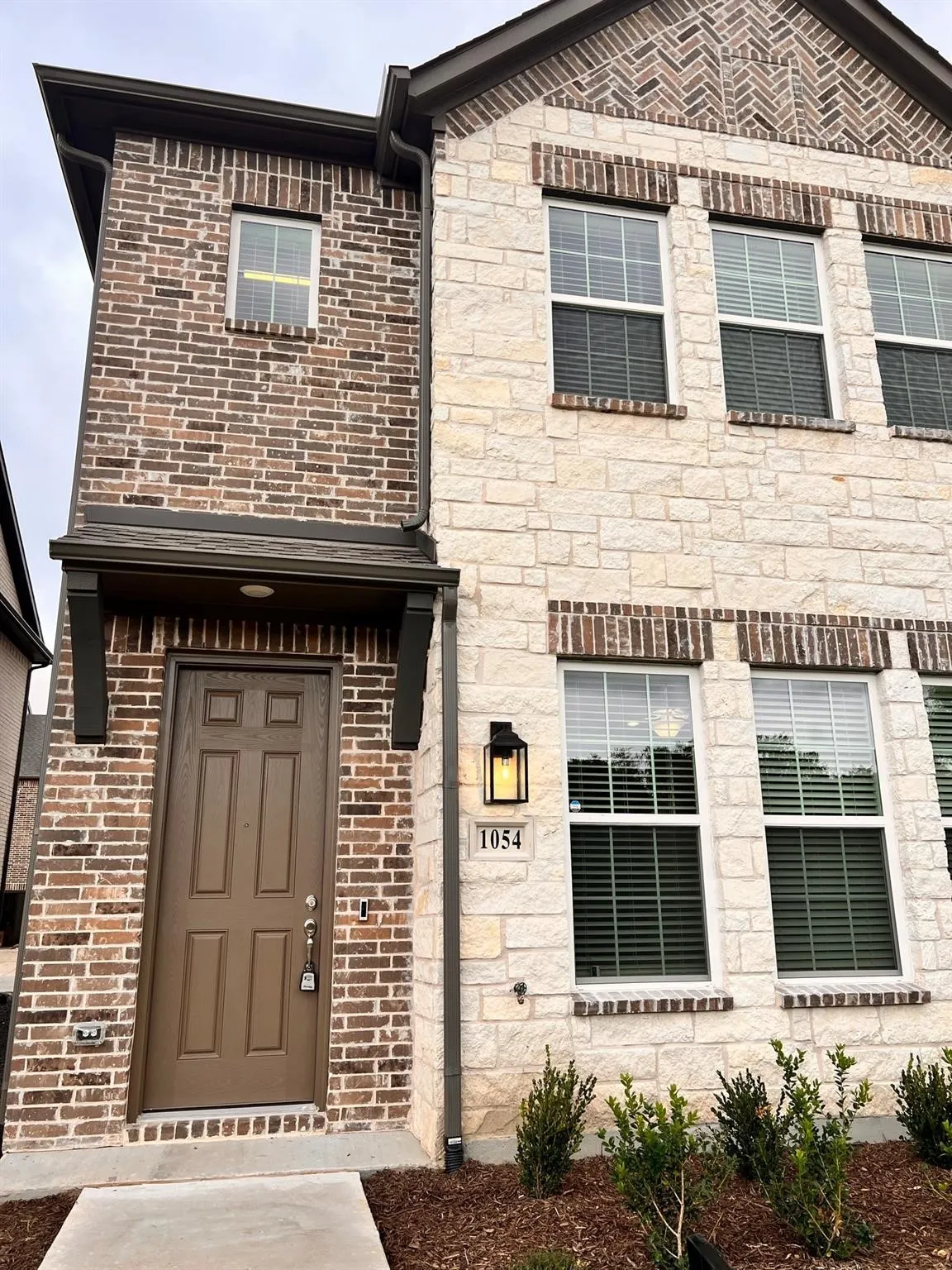 Townhouse For Rent in Collin County , 1054 Old Rosebud Drive, Allen, Texas 75013, 3 Bedroom, 3 Bathroom, 2 Garage spaces, 1,679 Sqft, built in 2023, mls#21343520, Real Estate Agent in Allen, Homes For Rent in Collin county, Homes For Rent in Allen, Realtor in Allen Texas, Real Estate Brokerage Independent Realty Texas, Luminita Cordes Realtor