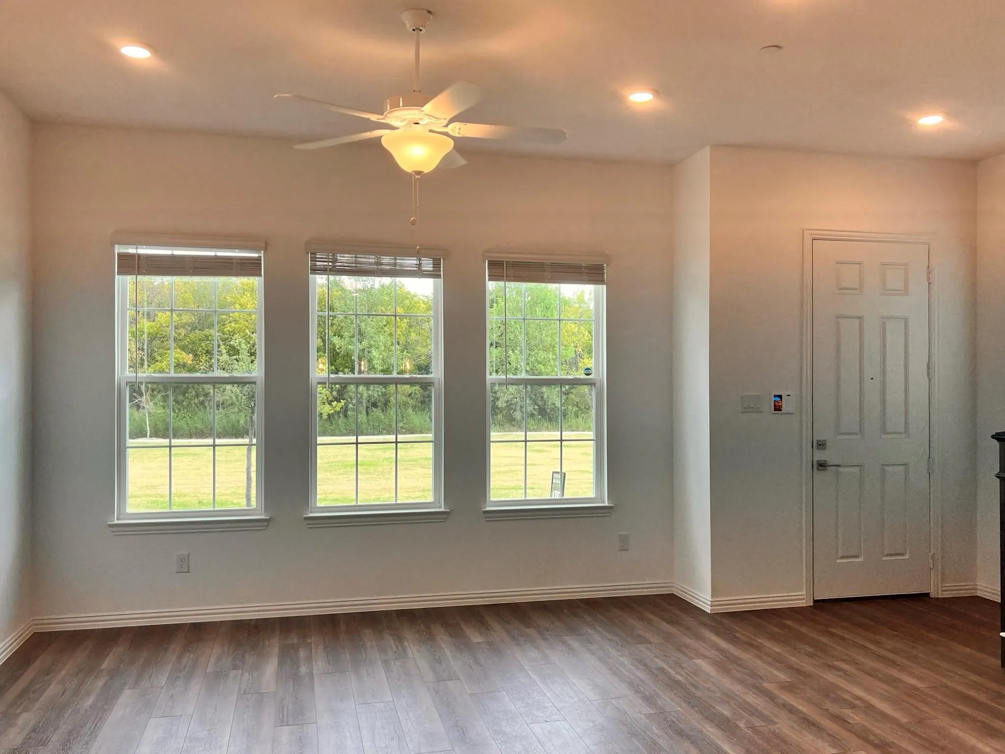 Townhouse For Rent in Collin County , 1054 Old Rosebud Drive, Allen, Texas 75013, 3 Bedroom, 3 Bathroom, 2 Garage spaces, 1,679 Sqft, built in 2023, mls#21343520, Real Estate Agent in Allen, Homes For Rent in Collin county, Homes For Rent in Allen, Realtor in Allen Texas, Real Estate Brokerage Independent Realty Texas, Luminita Cordes Realtor