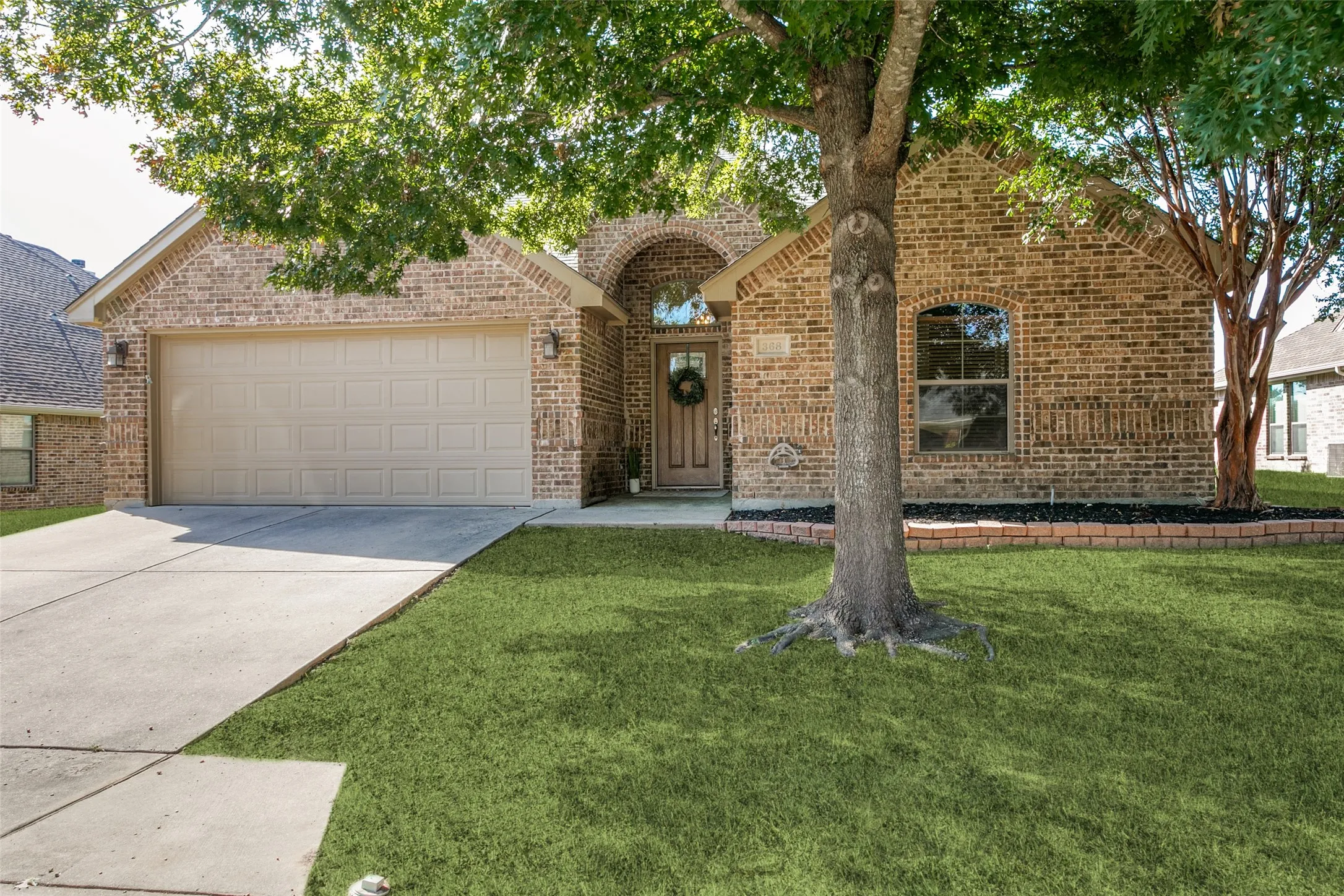 Single Family Residence For Sale in Parker County , 368 Lockwood Lane, Weatherford, Texas 76087, 3 Bedroom, 2 Bathroom, 2 Garage spaces, 2,560 Sqft, built in 2007, mls#21343573, Real Estate Agent in Weatherford, Homes For Sale in Parker county, Homes For Sale in Weatherford, Realtor in Weatherford Texas, Real Estate Brokerage Independent Realty Texas, Luminita Cordes Realtor