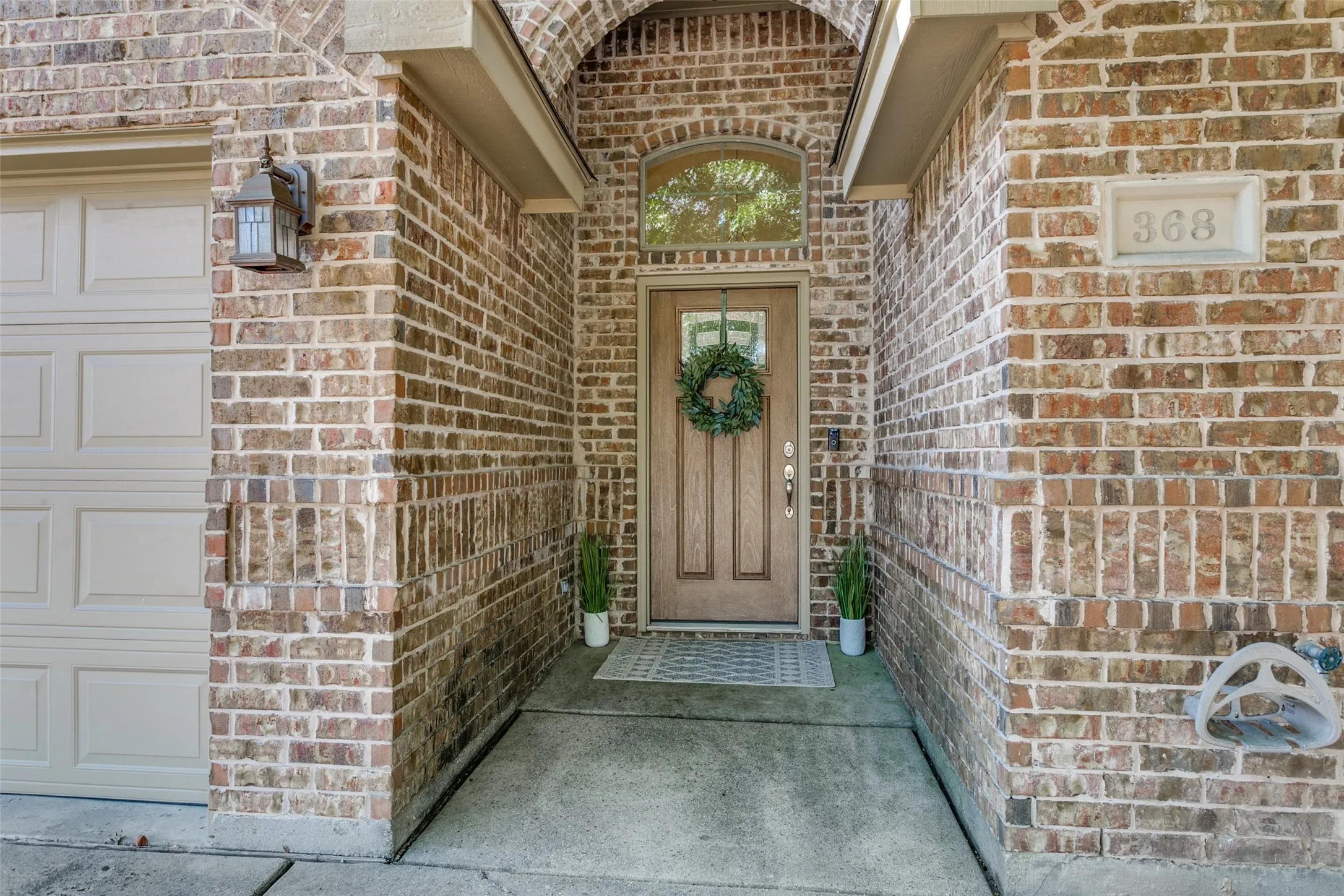 Single Family Residence For Sale in Parker County , 368 Lockwood Lane, Weatherford, Texas 76087, 3 Bedroom, 2 Bathroom, 2 Garage spaces, 2,560 Sqft, built in 2007, mls#21343573, Real Estate Agent in Weatherford, Homes For Sale in Parker county, Homes For Sale in Weatherford, Realtor in Weatherford Texas, Real Estate Brokerage Independent Realty Texas, Luminita Cordes Realtor