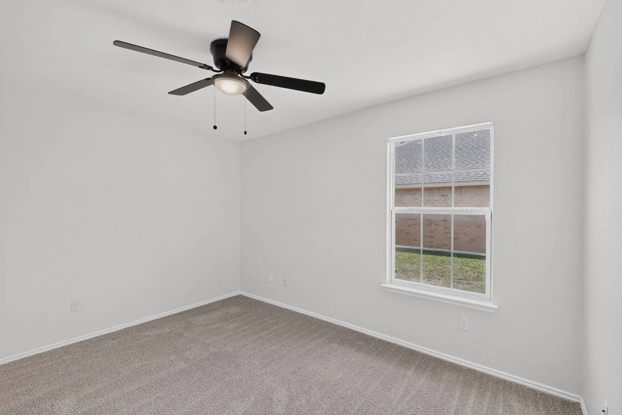 Single Family Residence For Sale in Ellis County , 109 Harvest Hill Lane, Red Oak, Texas 75154, 3 Bedroom, 2 Bathroom, 2 Garage spaces, 1,982 Sqft, built in 2005, mls#21343073, Real Estate Agent in Red Oak, Homes For Sale in Ellis county, Homes For Sale in Red Oak, Realtor in Red Oak Texas, Real Estate Brokerage Independent Realty Texas, Luminita Cordes Realtor