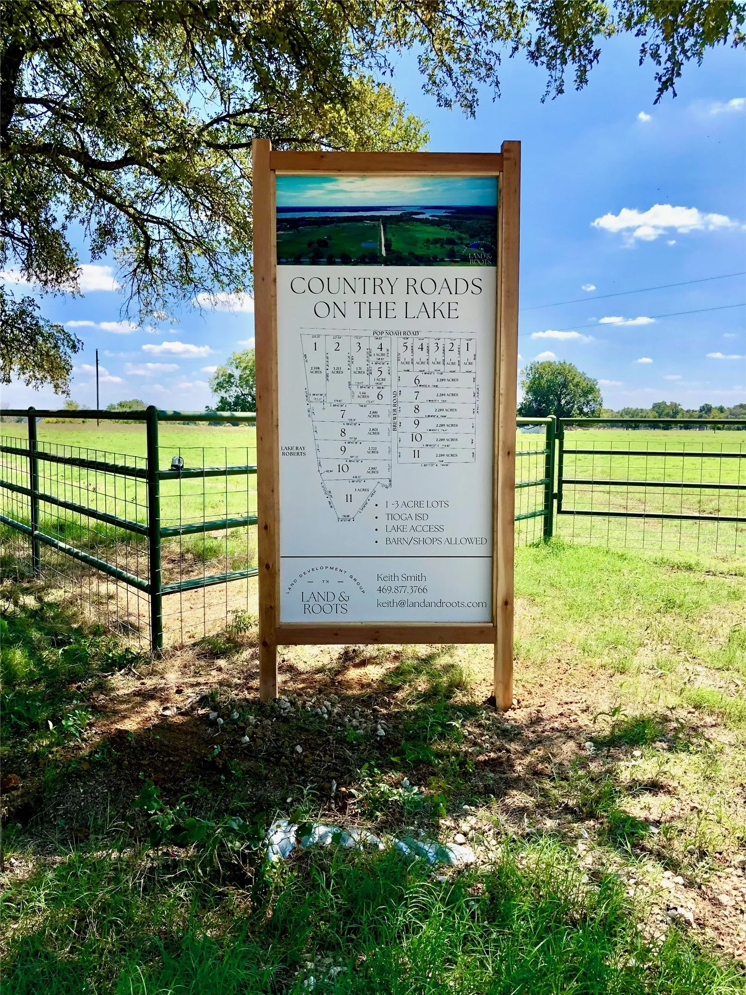 Single Family Residence For Sale in Grayson County , 1500 Pop Noah Road, Tioga, Texas 76271, 3 Bedrooms, 3 Bathrooms, 2 Garage spaces, 2,890 Sqft, built in 2026, Price $795,000, mls#21343727, Real Estate Agent in Tioga, Homes For Sale in Grayson county, Homes For Sale in Tioga, Realtor in Tioga Texas, Real Estate Brokerage Independent Realty Texas, Luminita Cordes Realtor