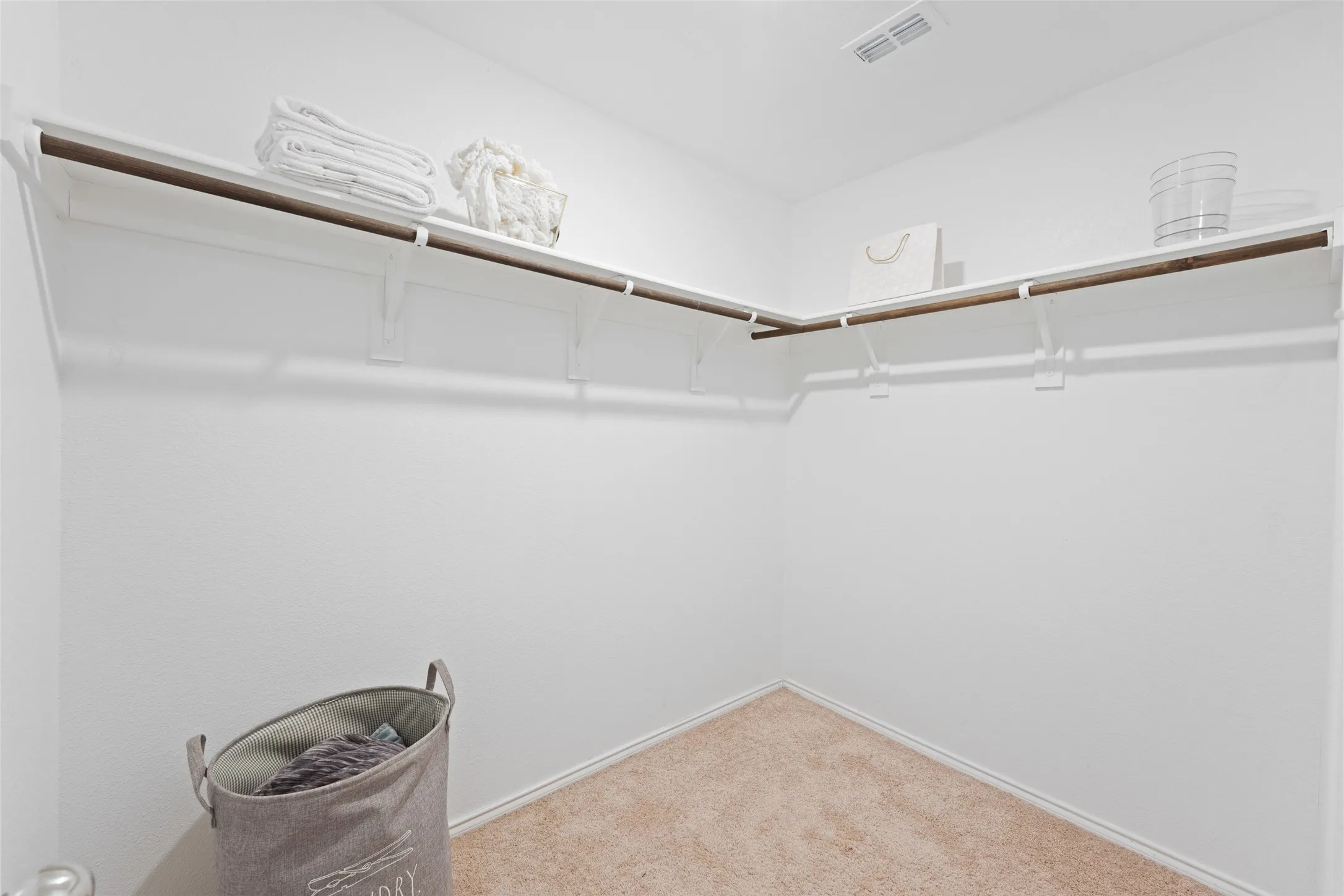 Single Family Residence For Sale in Collin County , 1606 Deerchase Drive, Anna, Texas 75409, 3 Bedroom, 2 Bathroom, 2 Garage spaces, 1,298 Sqft, built in 2021, mls#21343760, Real Estate Agent in Anna, Homes For Sale in Collin county, Homes For Sale in Anna, Realtor in Anna Texas, Real Estate Brokerage Independent Realty Texas, Luminita Cordes Realtor