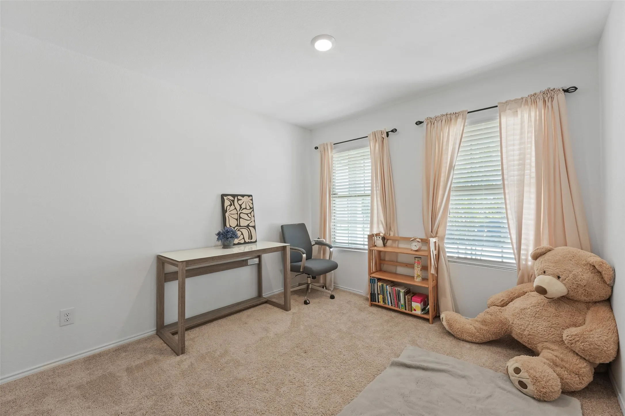 Single Family Residence For Sale in Collin County , 1606 Deerchase Drive, Anna, Texas 75409, 3 Bedroom, 2 Bathroom, 2 Garage spaces, 1,298 Sqft, built in 2021, mls#21343760, Real Estate Agent in Anna, Homes For Sale in Collin county, Homes For Sale in Anna, Realtor in Anna Texas, Real Estate Brokerage Independent Realty Texas, Luminita Cordes Realtor