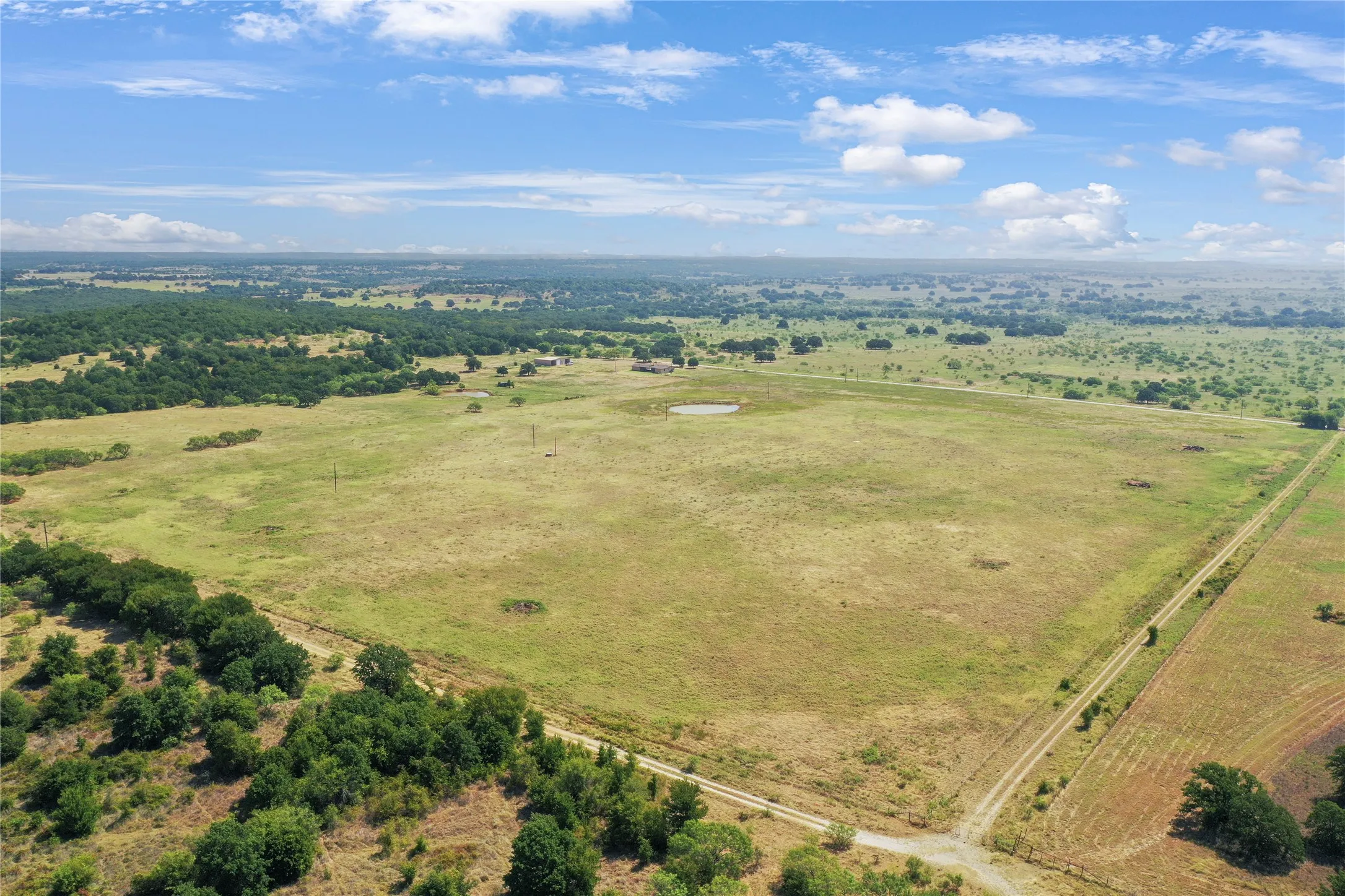 Single Family Residence For Sale in Jack County , 6551 Crooked Creek Road, Jacksboro, Texas 76458, 3 Bedrooms, 2 Bathrooms, 2 Garage spaces, 1,776 Sqft, built in 1948, Price $1,950,000, mls#21343697, Real Estate Agent in Jacksboro, Homes For Sale in Jack county, Homes For Sale in Jacksboro, Realtor in Jacksboro Texas, Real Estate Brokerage Independent Realty Texas, Luminita Cordes Realtor