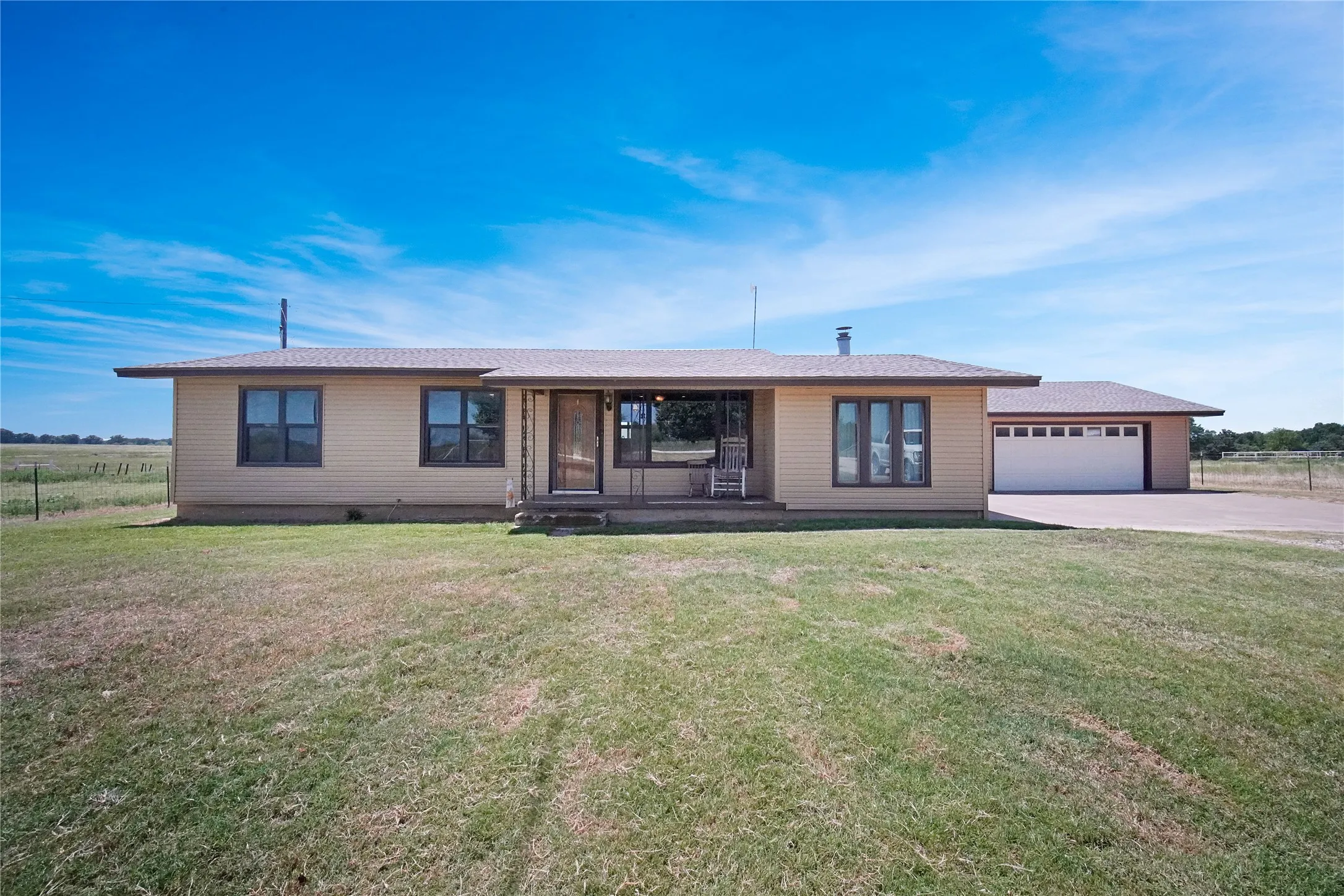 Single Family Residence For Sale in Jack County , 6551 Crooked Creek Road, Jacksboro, Texas 76458, 3 Bedrooms, 2 Bathrooms, 2 Garage spaces, 1,776 Sqft, built in 1948, Price $1,950,000, mls#21343697, Real Estate Agent in Jacksboro, Homes For Sale in Jack county, Homes For Sale in Jacksboro, Realtor in Jacksboro Texas, Real Estate Brokerage Independent Realty Texas, Luminita Cordes Realtor