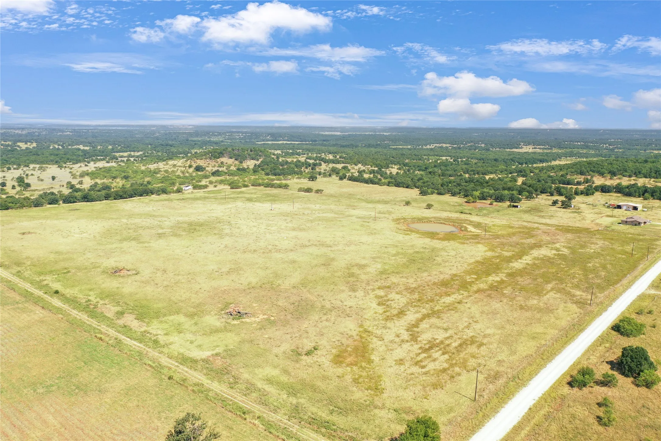 Single Family Residence For Sale in Jack County , 6551 Crooked Creek Road, Jacksboro, Texas 76458, 3 Bedrooms, 2 Bathrooms, 2 Garage spaces, 1,776 Sqft, built in 1948, Price $1,950,000, mls#21343697, Real Estate Agent in Jacksboro, Homes For Sale in Jack county, Homes For Sale in Jacksboro, Realtor in Jacksboro Texas, Real Estate Brokerage Independent Realty Texas, Luminita Cordes Realtor