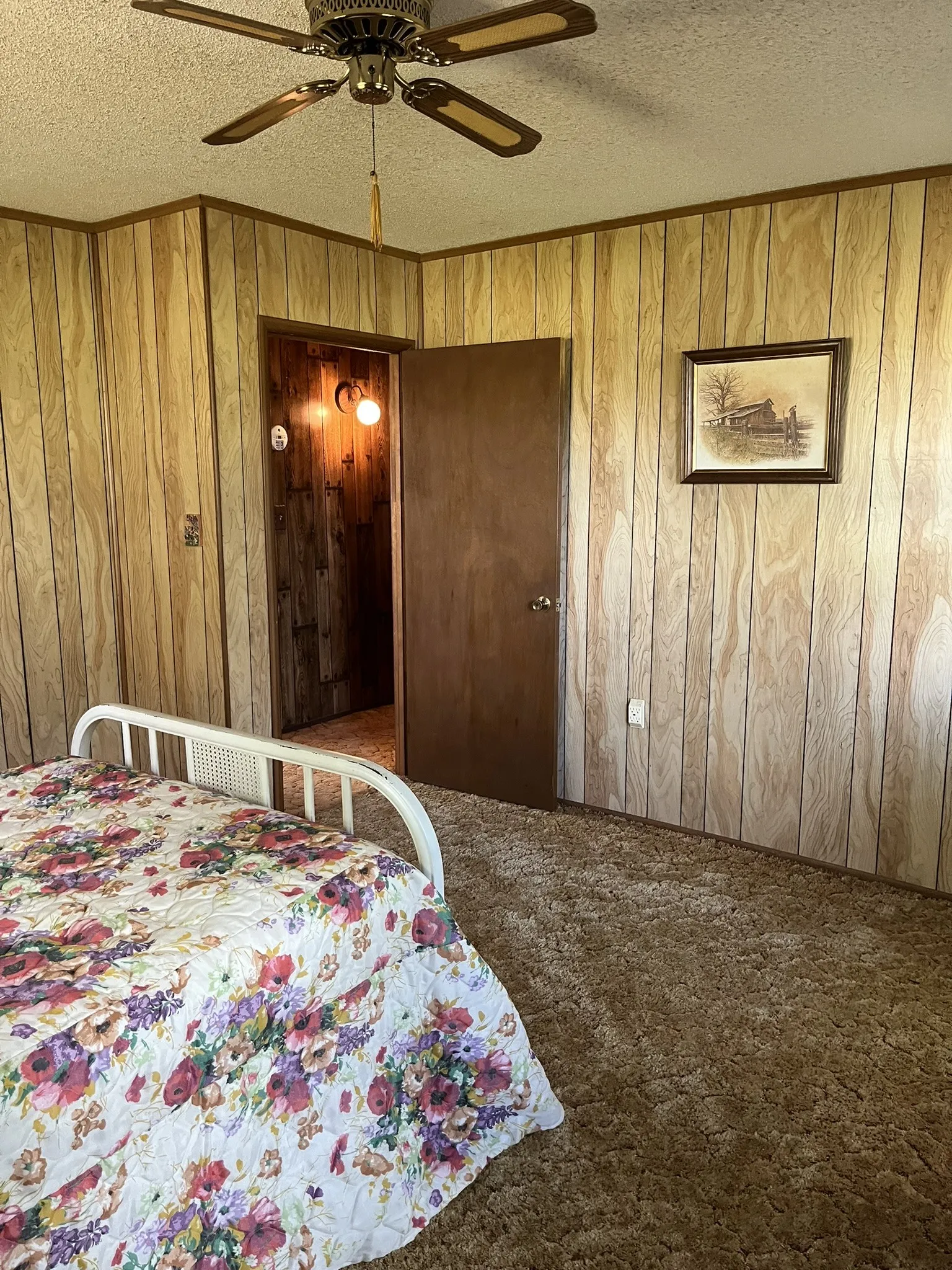 Single Family Residence For Sale in Washington (TX) County , 6303 Greenvine Road, Brenham, Texas 77833, 2 Bedroom, 3 Bathroom, 1 Garage spaces, 2,442 Sqft, built in 1984, mls#21343437, Real Estate Agent in Brenham, Homes For Sale in Washington (TX) county, Homes For Sale in Brenham, Realtor in Brenham Texas, Real Estate Brokerage Independent Realty Texas, Luminita Cordes Realtor