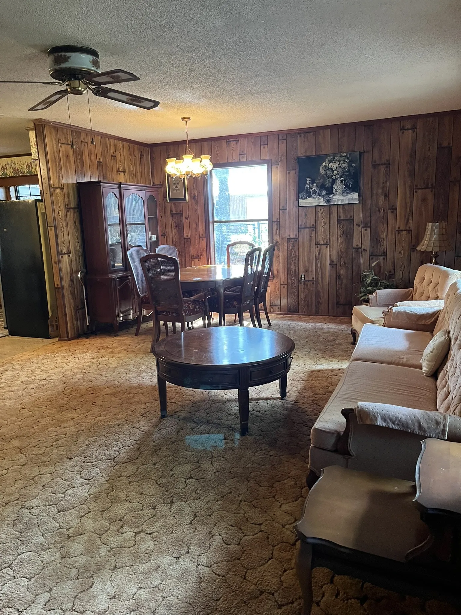 Single Family Residence For Sale in Washington (TX) County , 6303 Greenvine Road, Brenham, Texas 77833, 2 Bedroom, 3 Bathroom, 1 Garage spaces, 2,442 Sqft, built in 1984, mls#21343437, Real Estate Agent in Brenham, Homes For Sale in Washington (TX) county, Homes For Sale in Brenham, Realtor in Brenham Texas, Real Estate Brokerage Independent Realty Texas, Luminita Cordes Realtor