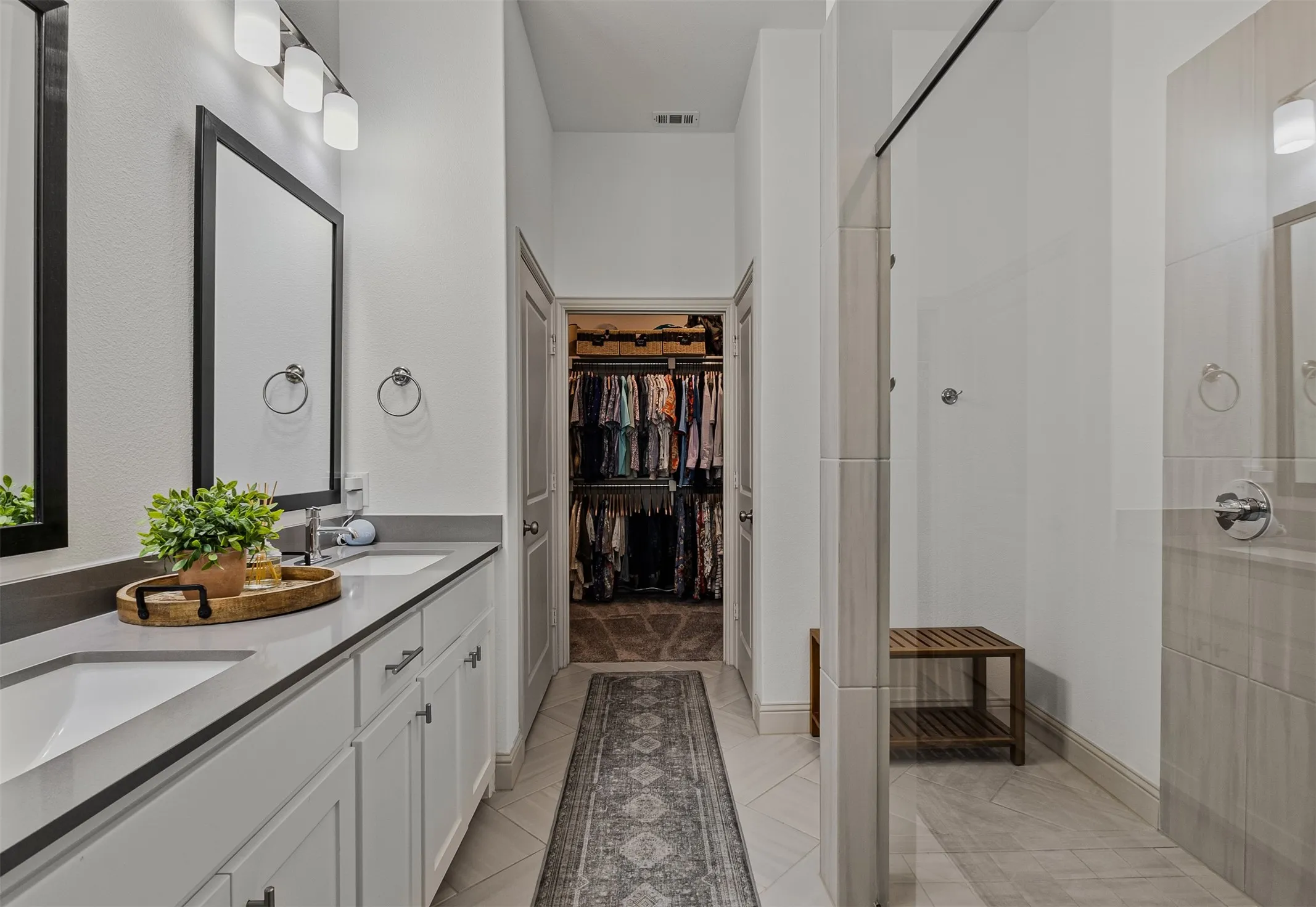 Primary bathroom of1005 4th St, Argyle, TX in Harvest in Denton County, Texas