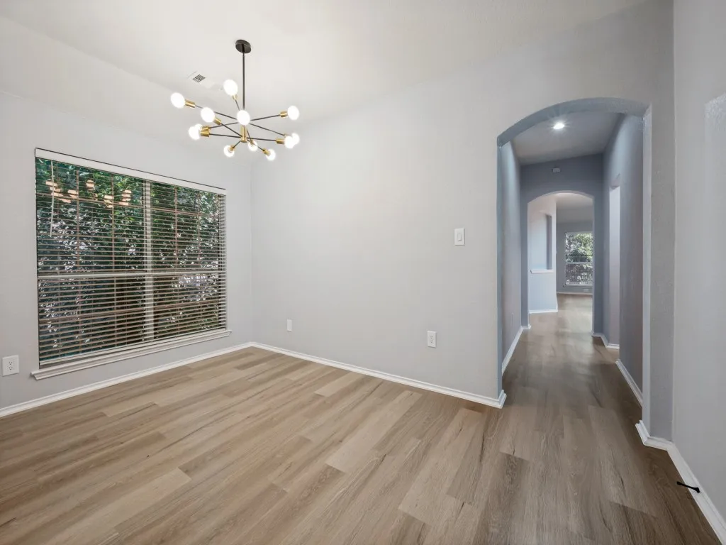 Single Family Residence For Sale in Tarrant County , 3000 Gentilly Lane, Fort Worth, Texas 76123, 3 Bedroom, 2 Bathroom, 2 Garage spaces, 1,935 Sqft, built in 2002, mls#21343728, Real Estate Agent in Fort Worth, Homes For Sale in Tarrant county, Homes For Sale in Fort Worth, Realtor in Fort Worth Texas, Real Estate Brokerage Independent Realty Texas, Luminita Cordes Realtor