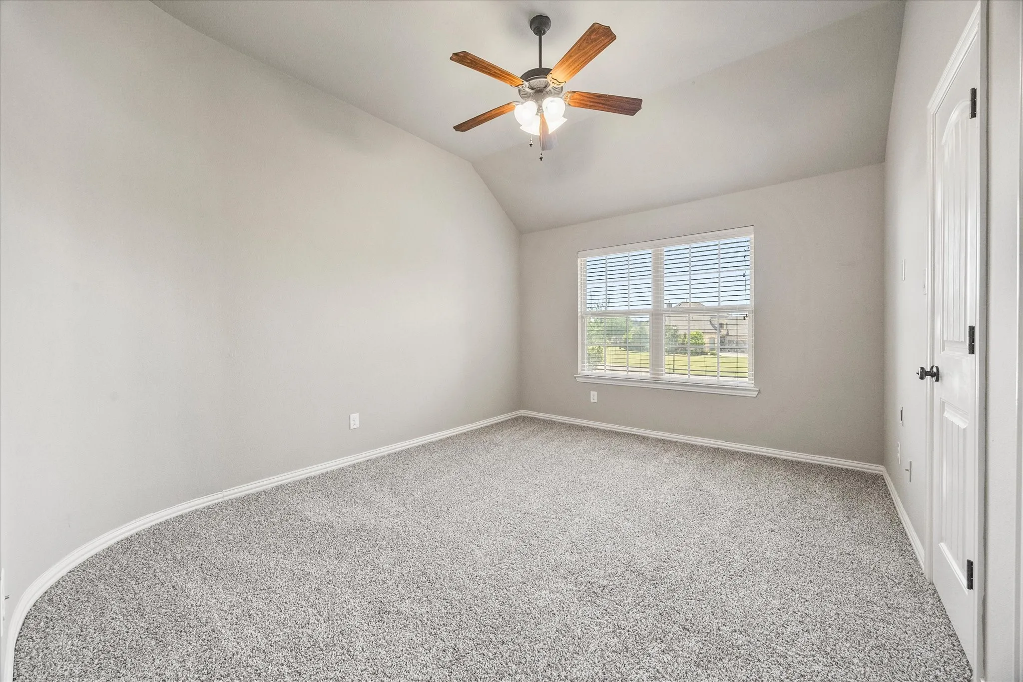 Single Family Residence For Sale in Collin County , 1205 Braddock Way, Wylie, Texas 75098, 5 Bedroom, 4 Bathroom, 3 Garage spaces, 4,098 Sqft, built in 2013, mls#21343008, Real Estate Agent in Wylie, Homes For Sale in Collin county, Homes For Sale in Wylie, Realtor in Wylie Texas, Real Estate Brokerage Independent Realty Texas, Luminita Cordes Realtor